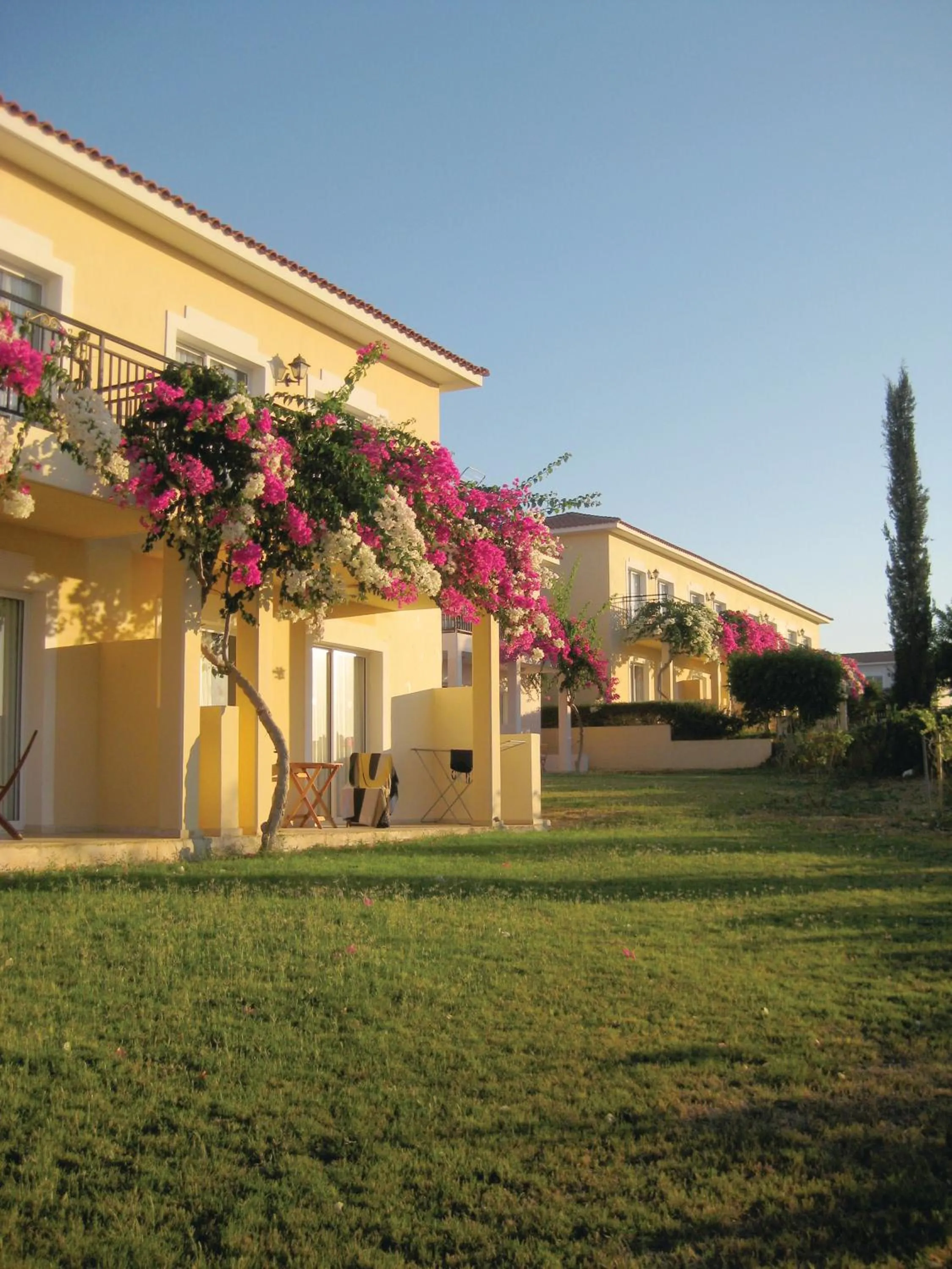 Property building in Akamanthea Holiday Village