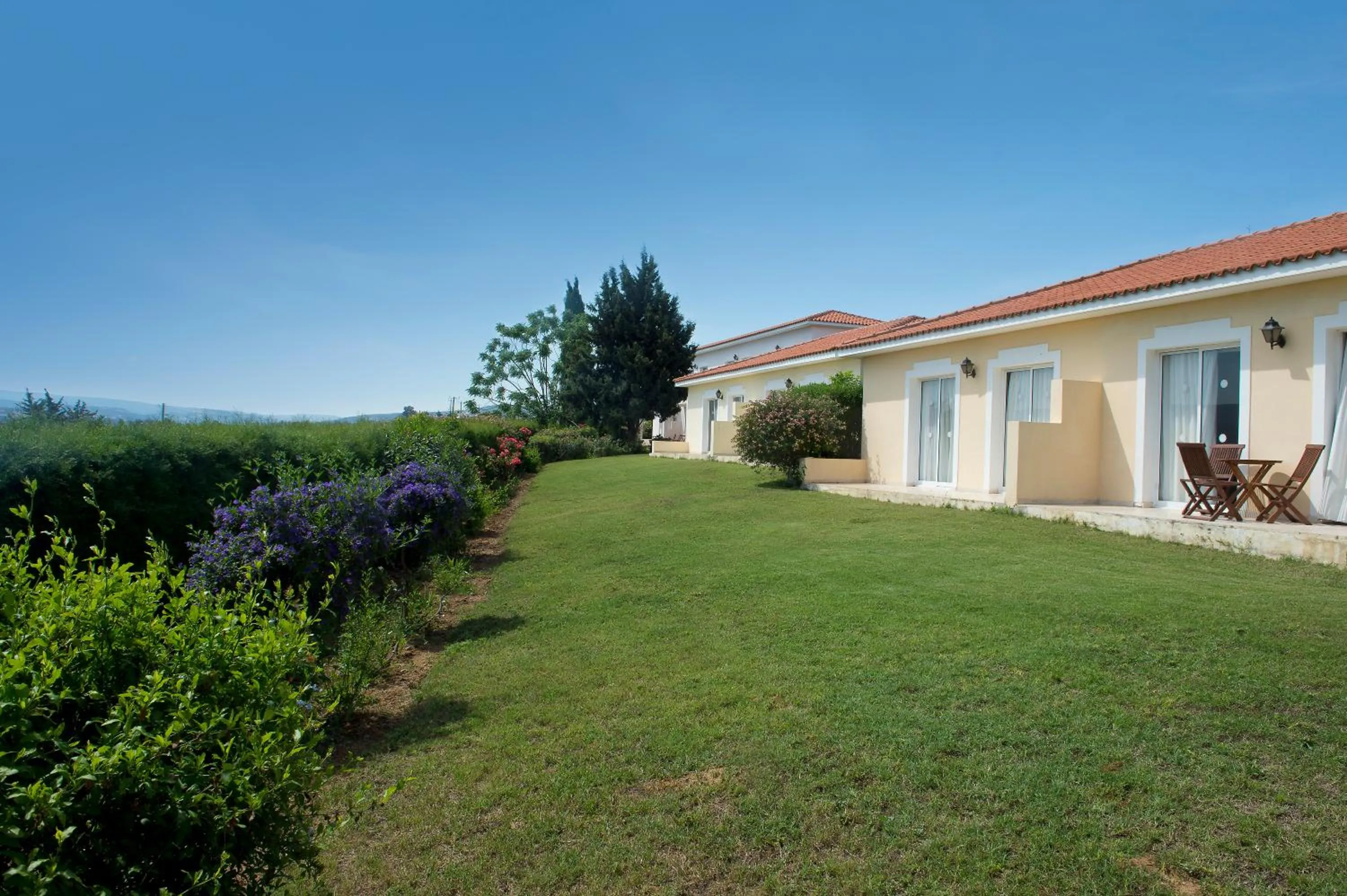 Property building in Akamanthea Holiday Village