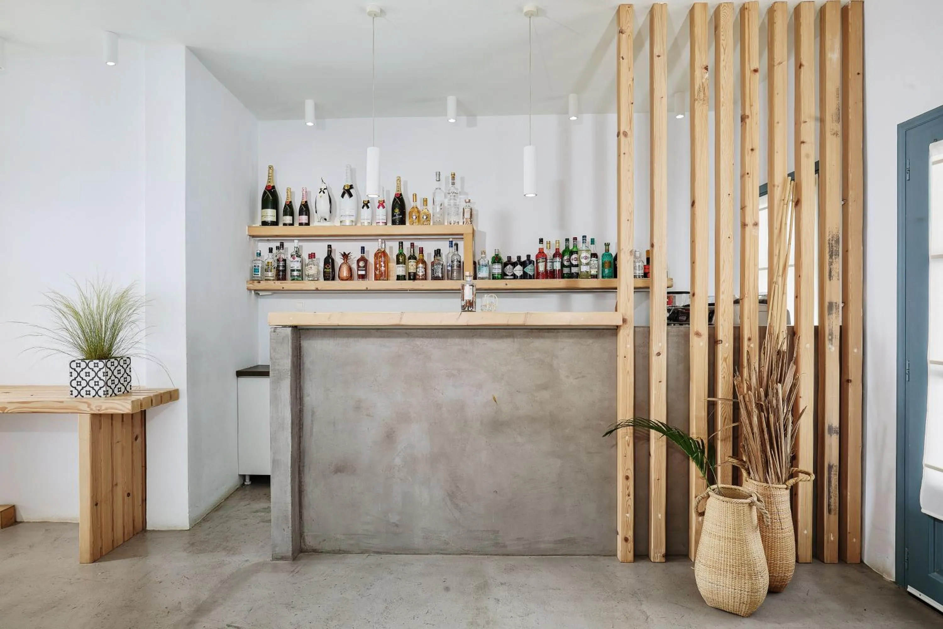 Lounge or bar in Chrysalis Boutique - Adults Only