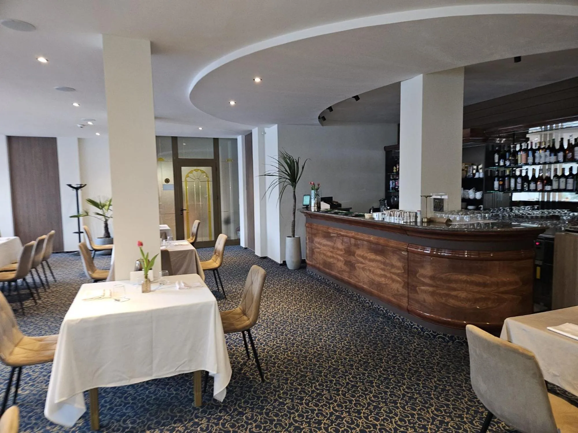 Lounge or bar in Best Western Silva Hotel