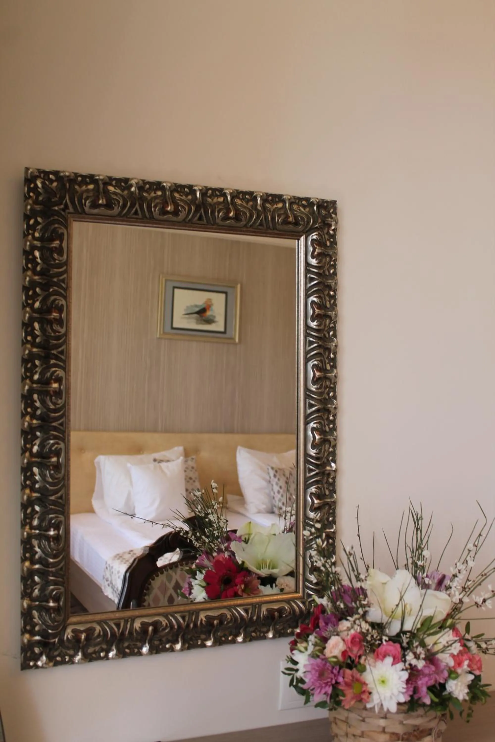 Decorative detail, Bed in Best Western Silva Hotel