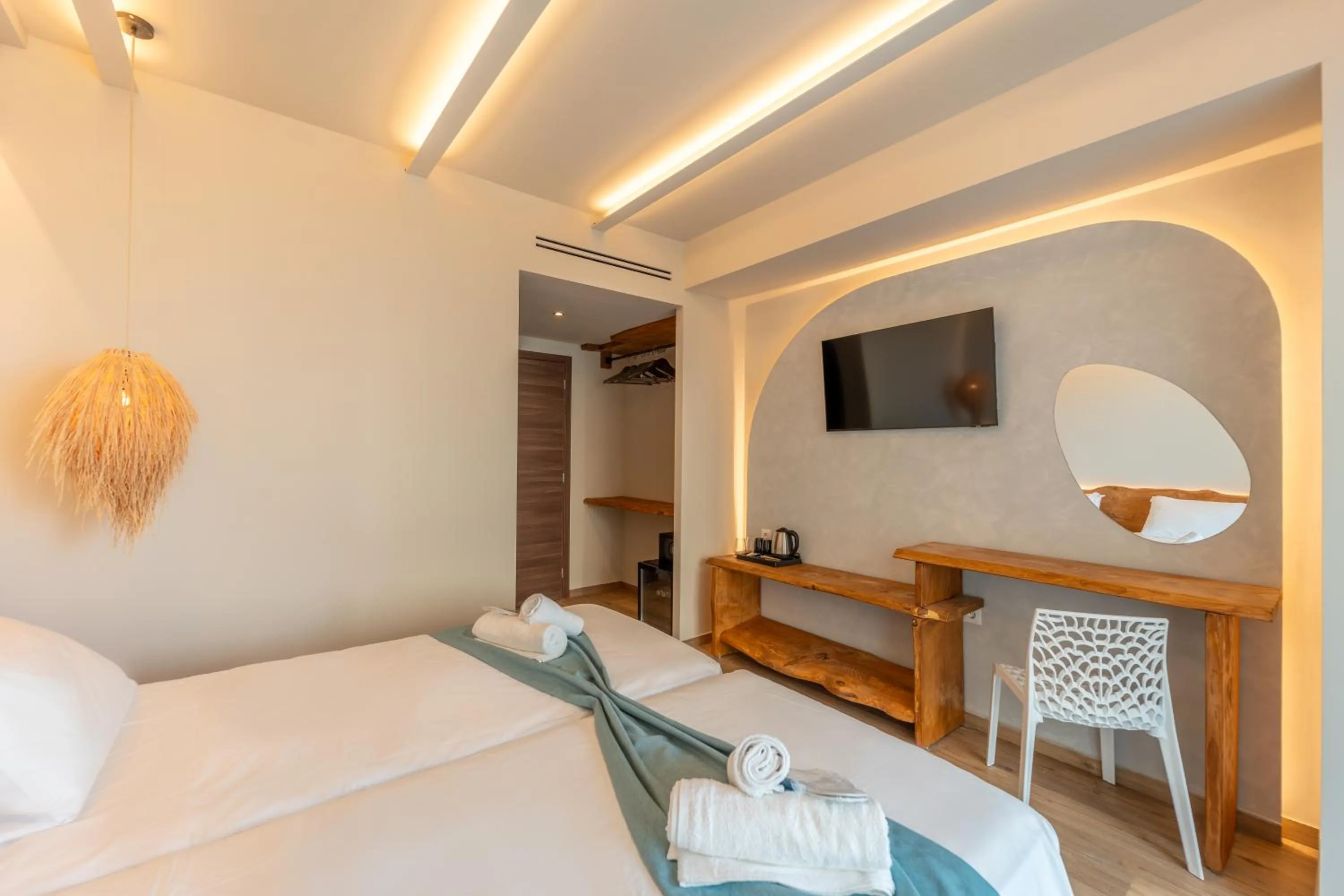 TV and multimedia, Bed in Arte Hotel