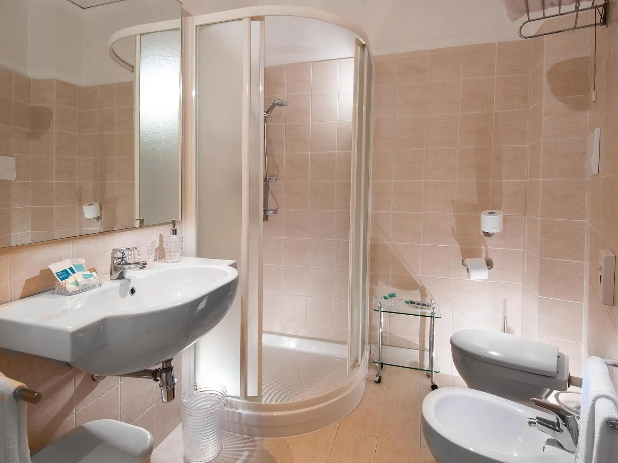 Bathroom in Hotel Nord Est