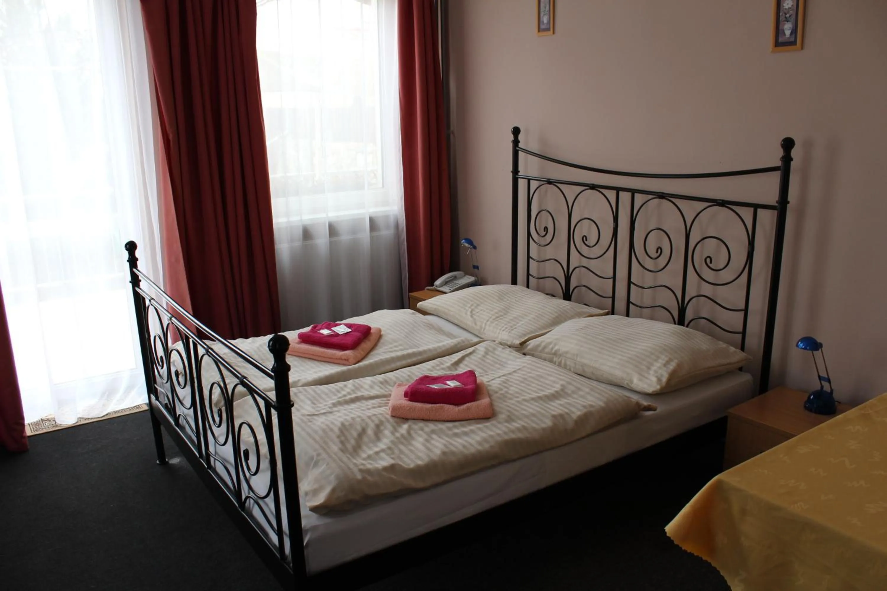 Bed in Pension Zlata Noha