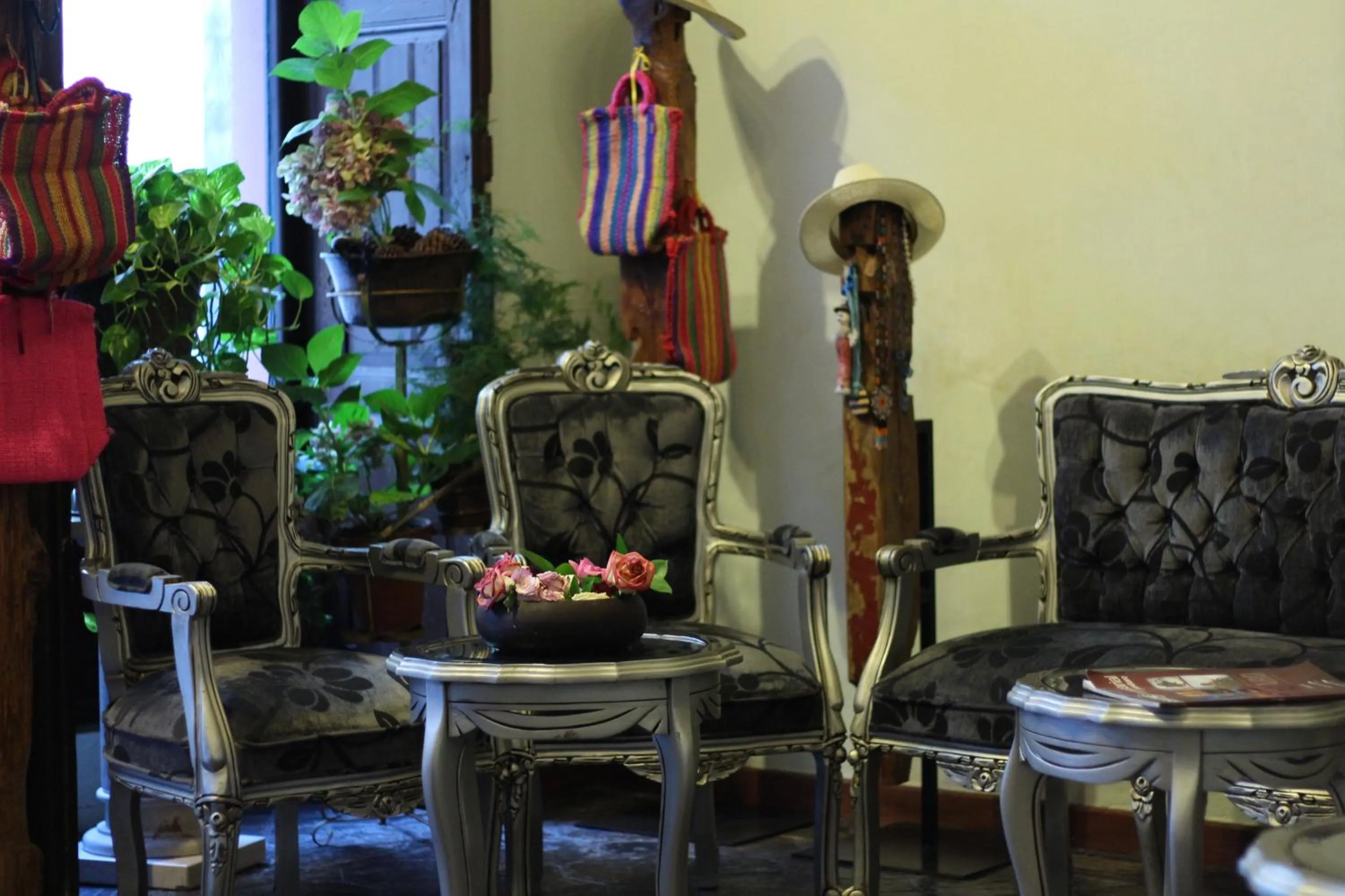 Lobby or reception in El Serafin Hotel Boutique