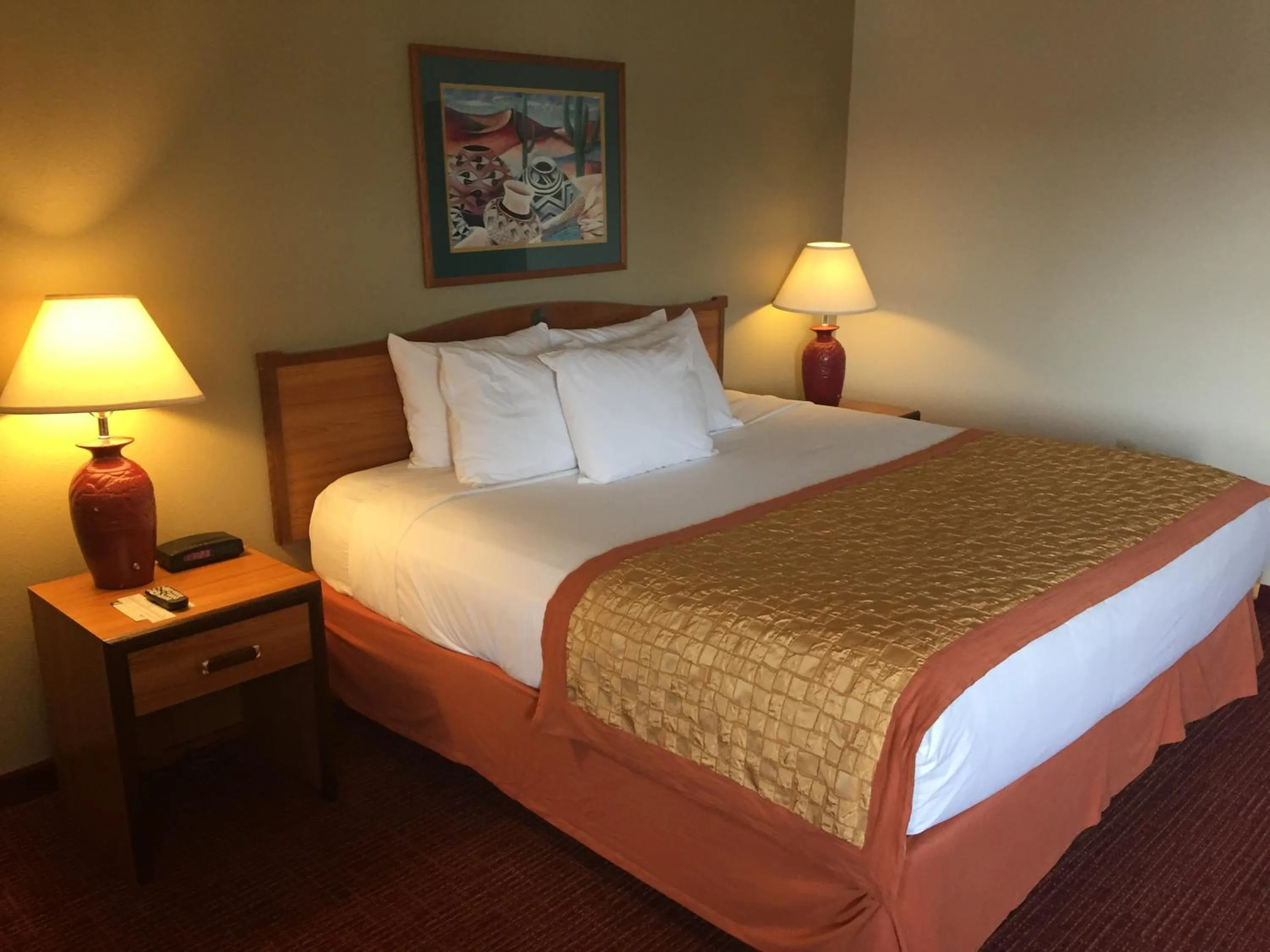 Bed in Hawthorn Suites by Wyndham Albuquerque