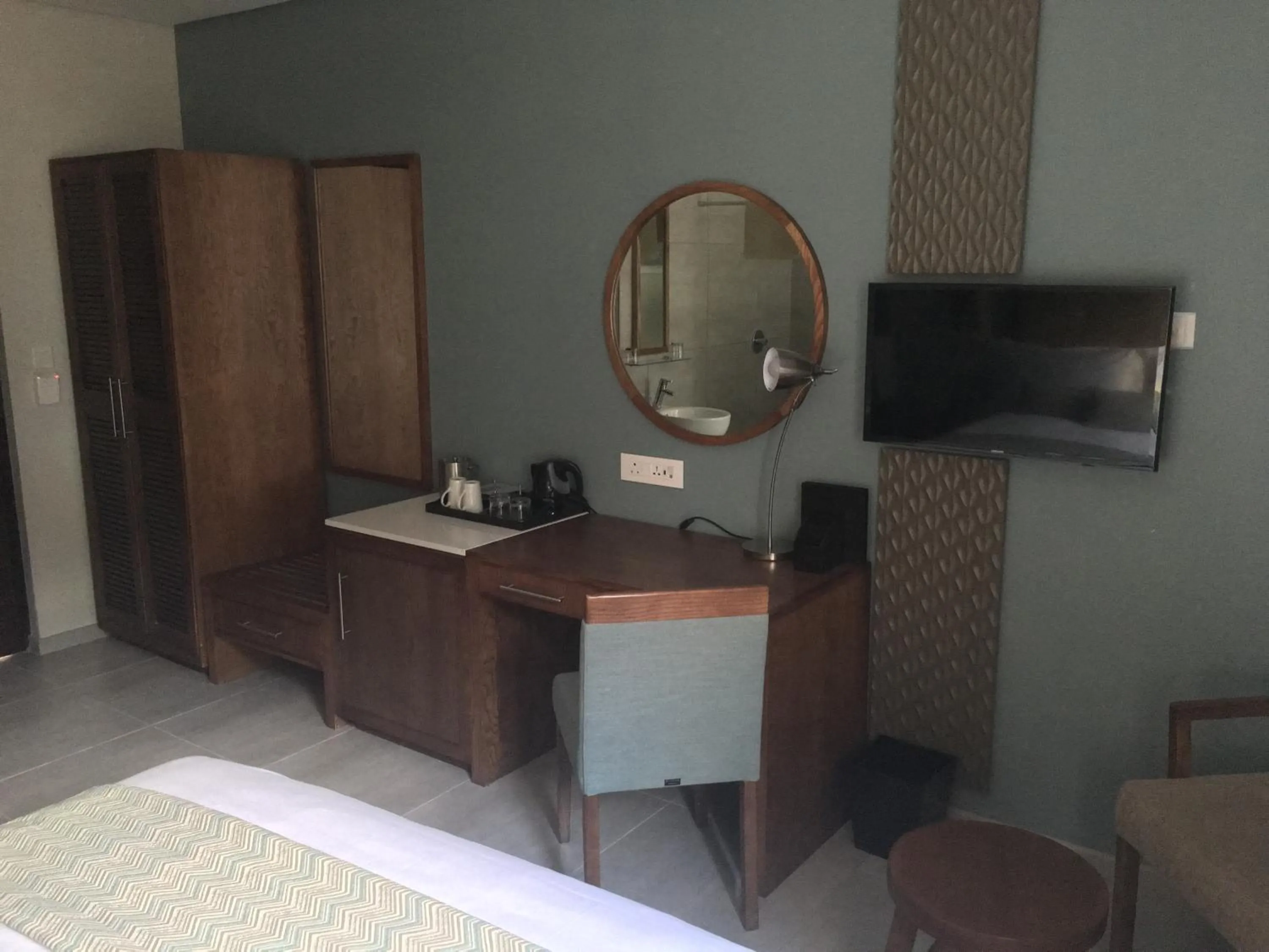 Coffee/tea facilities in Cresta Maun Hotel