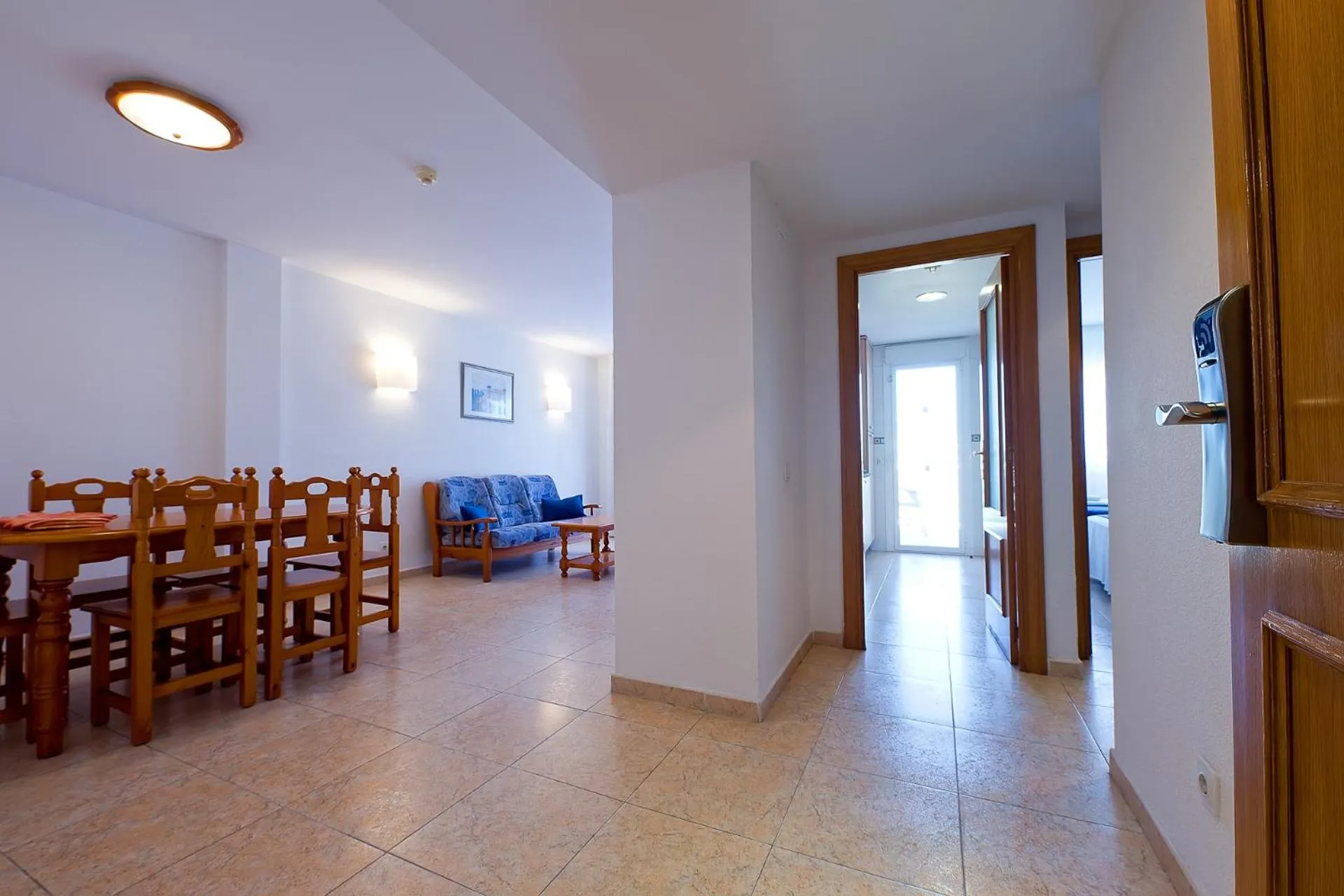 Dining area in Pineda Park