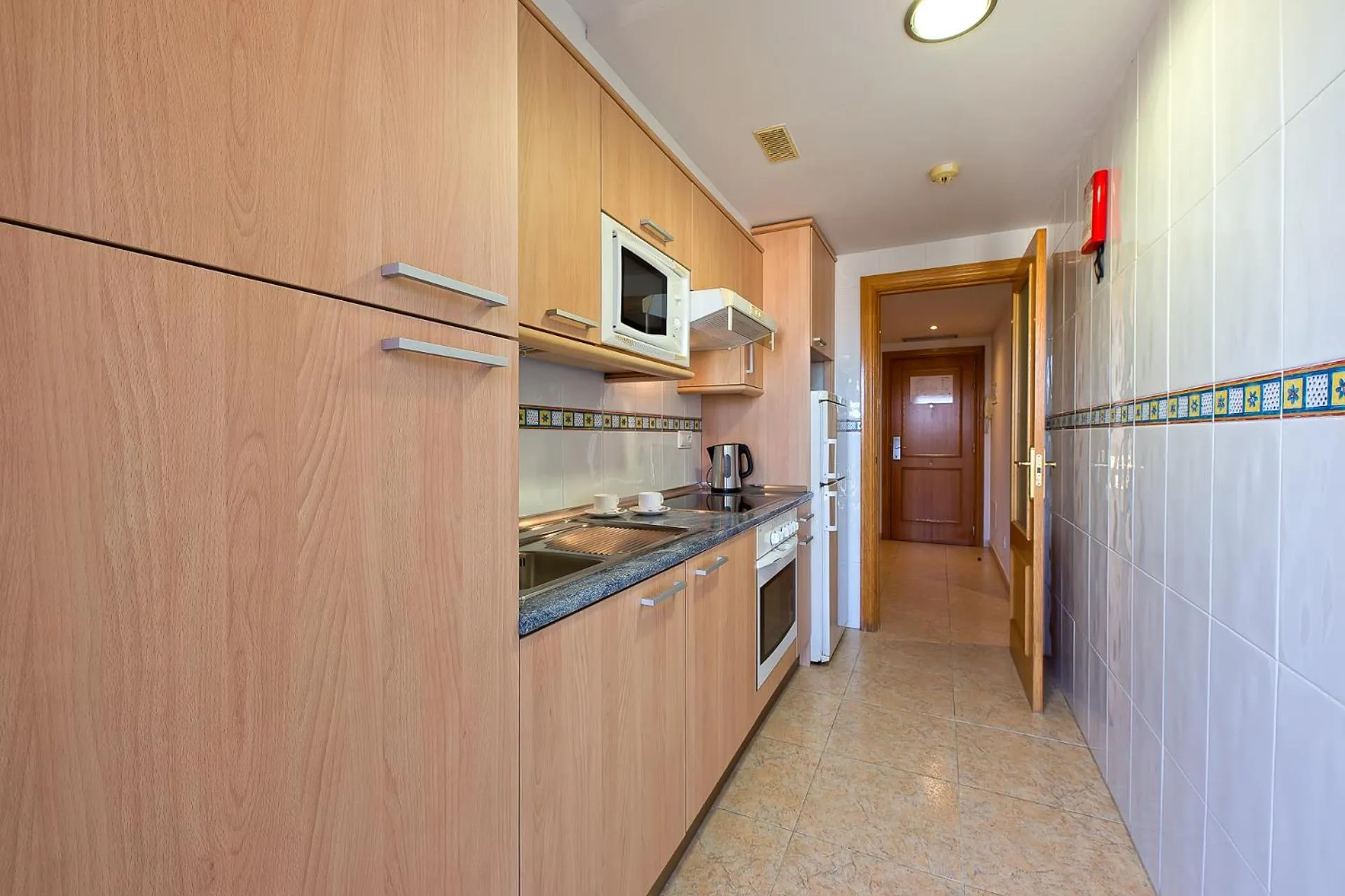 Kitchen or kitchenette in Pineda Park