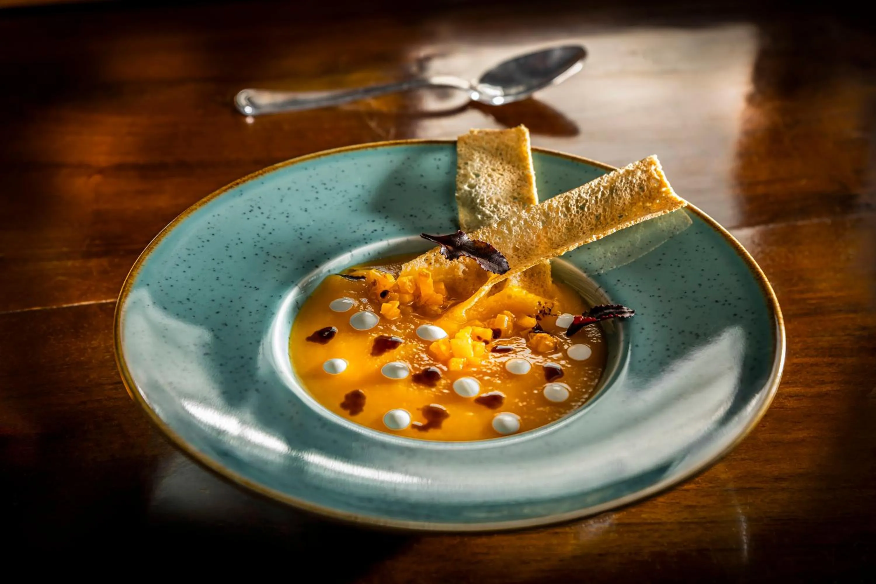 Restaurant/places to eat in Hotel Kaj