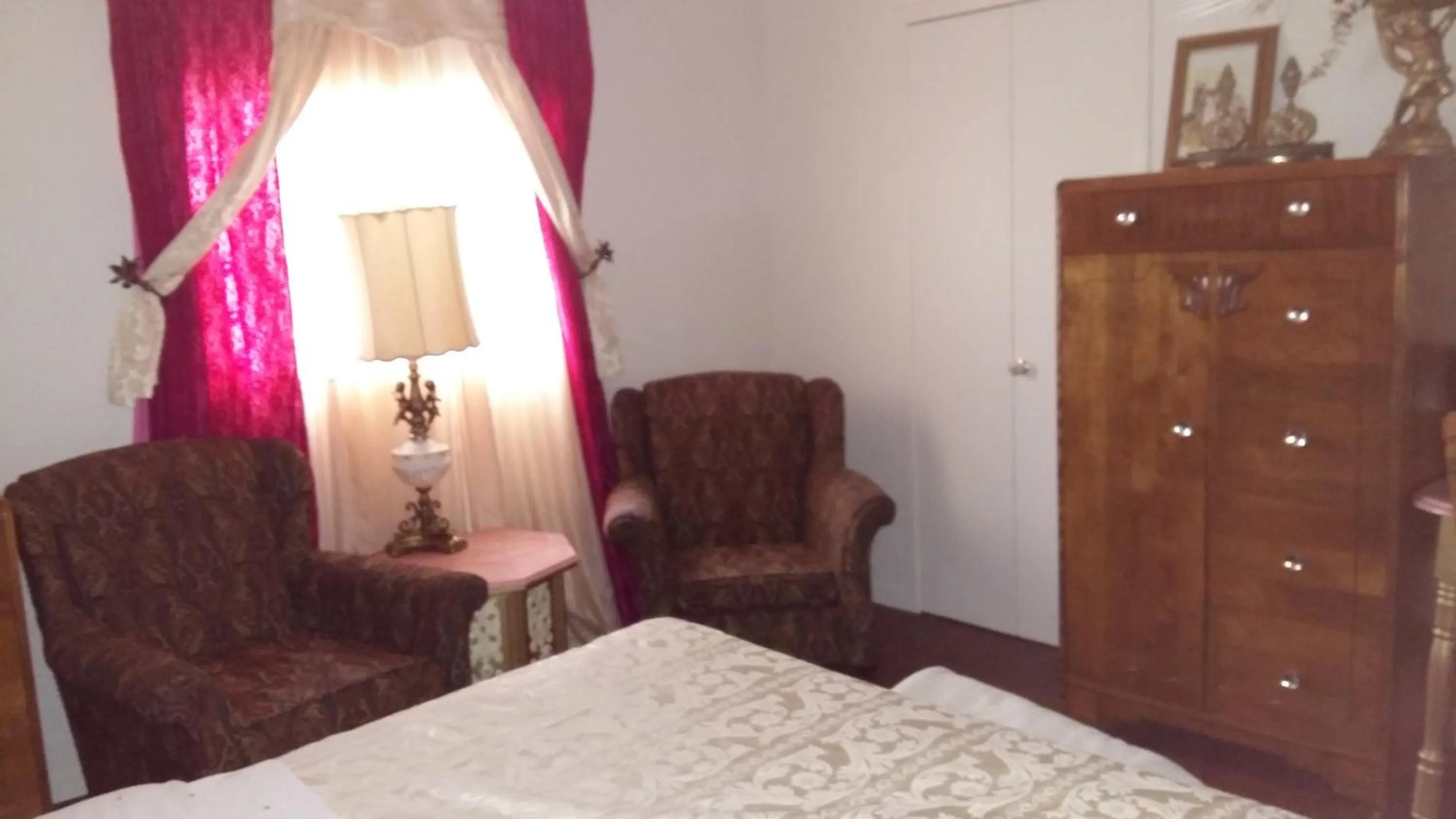 Living room, Bed in Gite Agricole Les Lilas