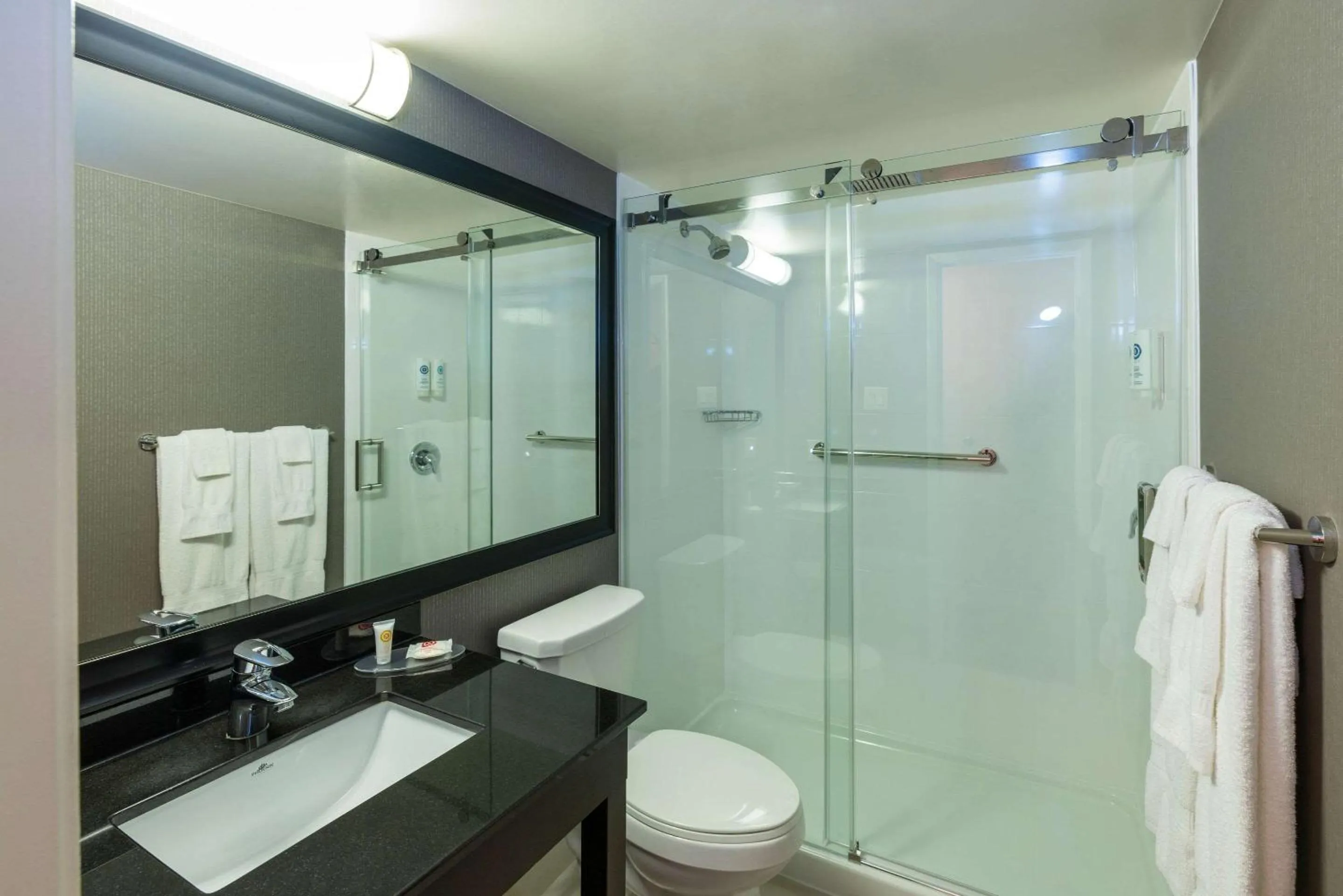 Bedroom in Comfort Inn