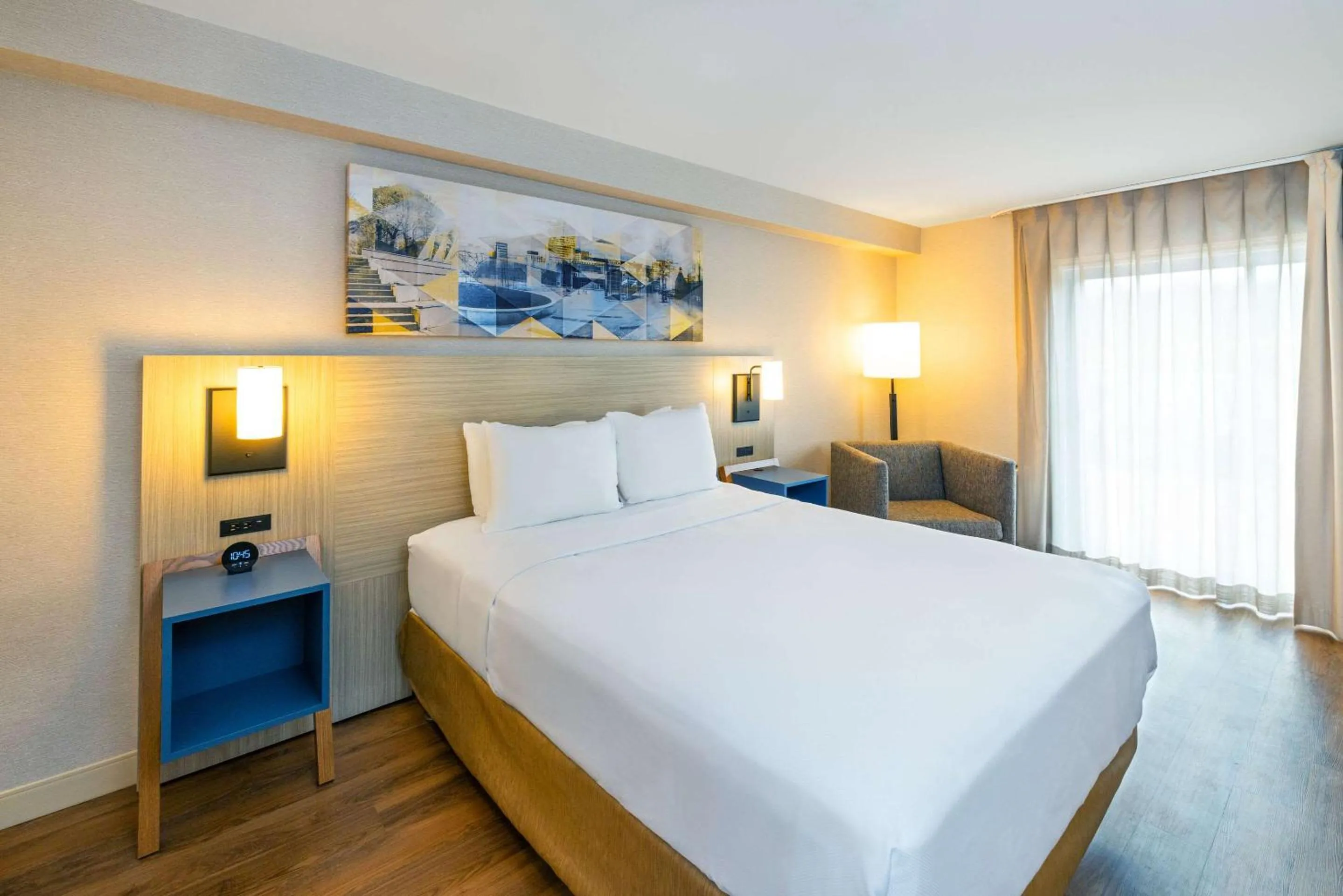 Bedroom, Bed in Comfort Inn