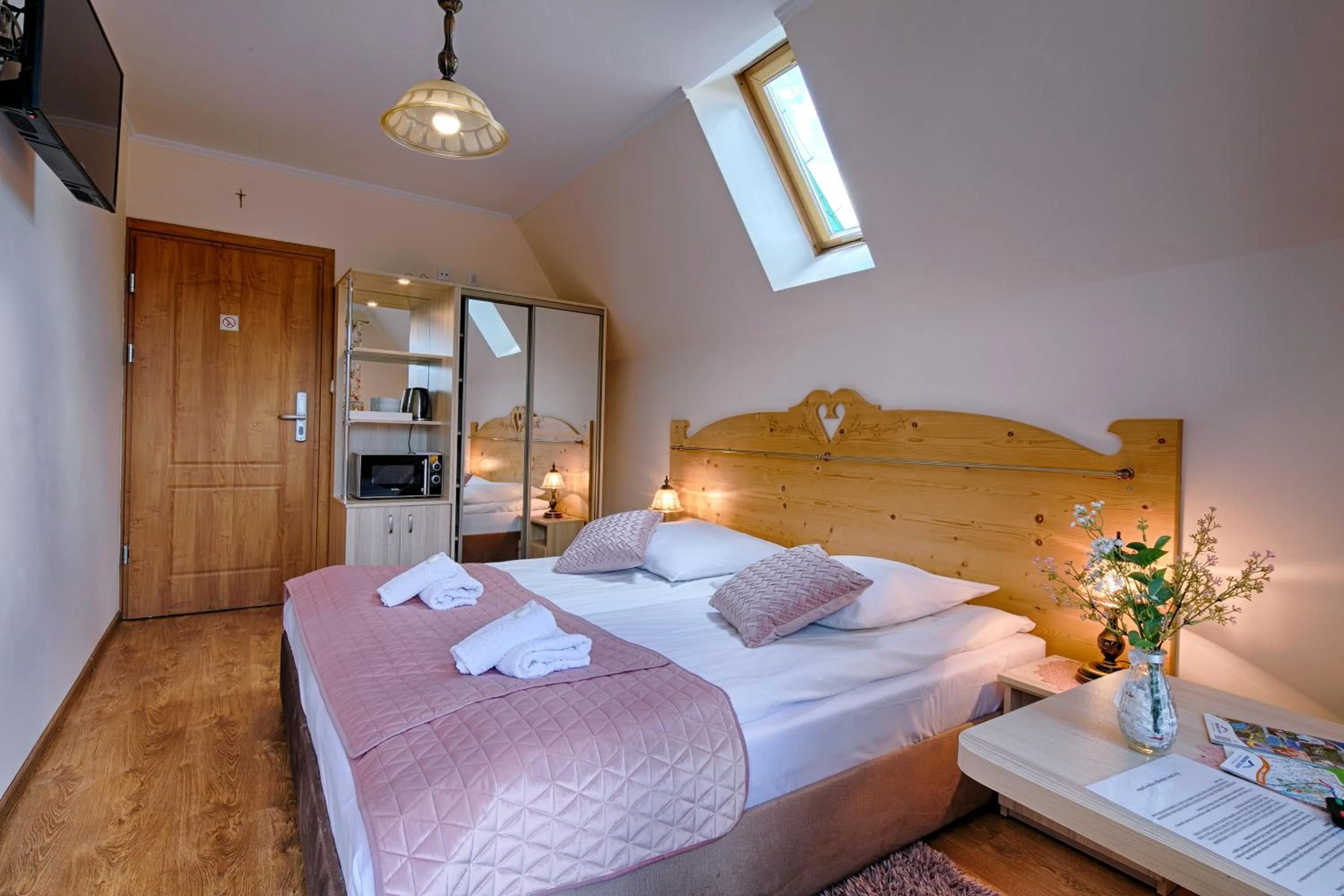 Bed in Pensjonat Dawidek