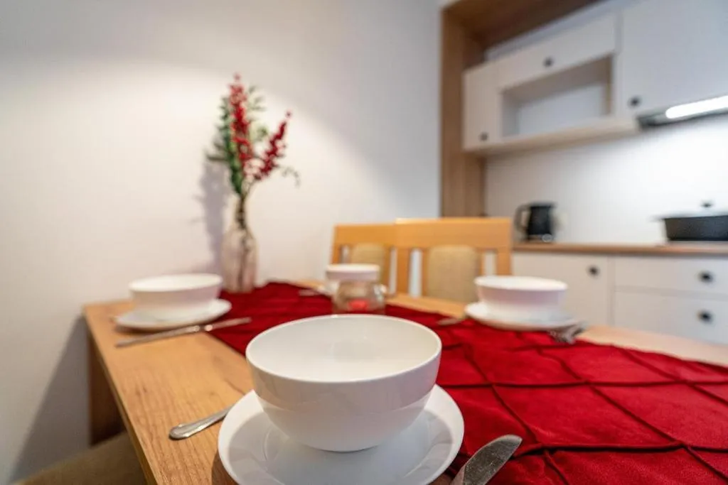 Kitchen or kitchenette in Pensjonat Dawidek