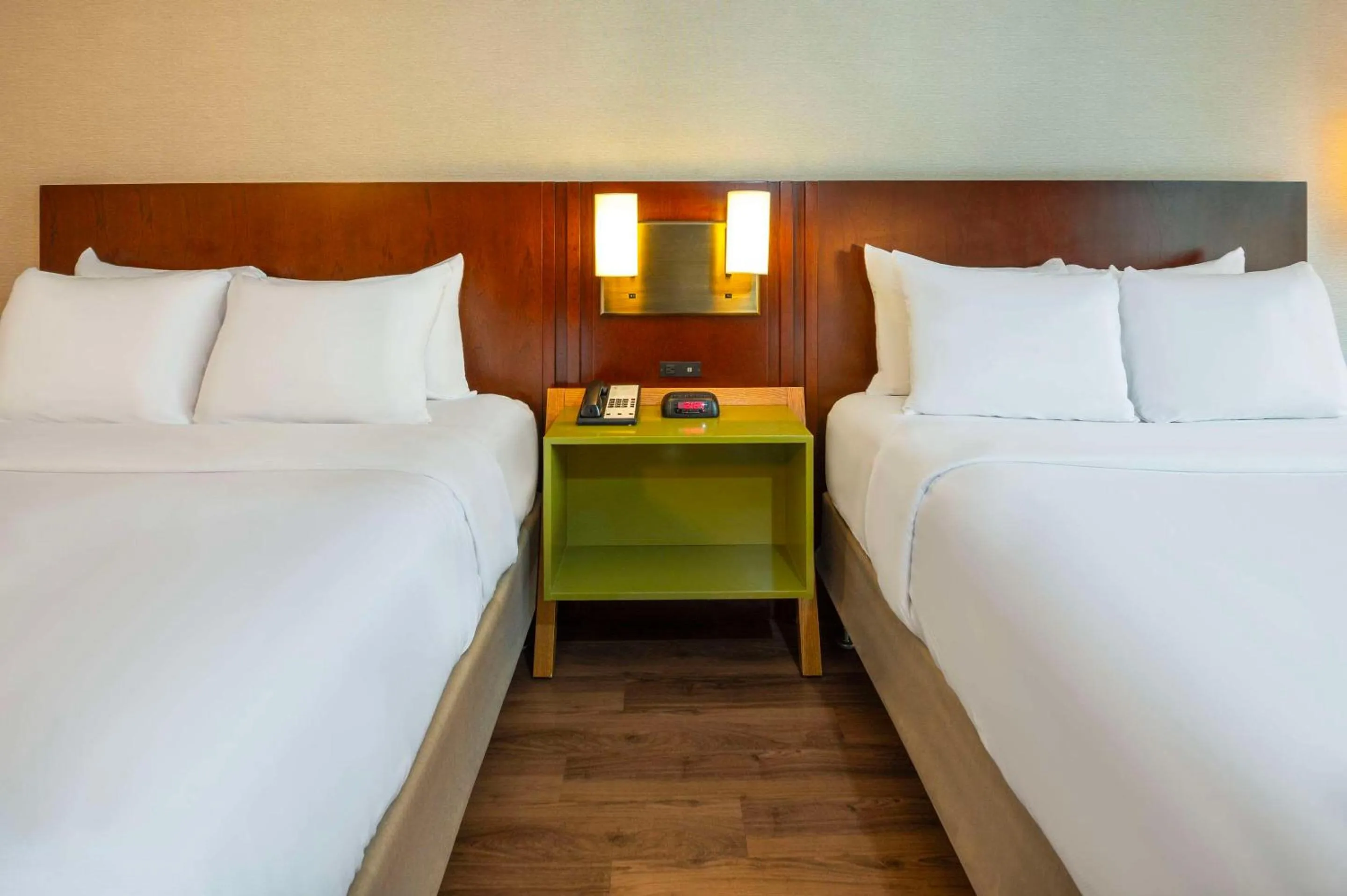 Bedroom, Bed in Comfort Inn