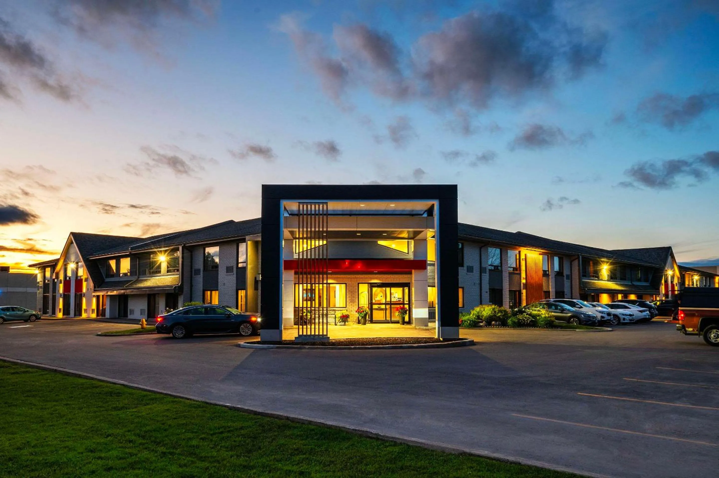 Property building in Comfort Inn