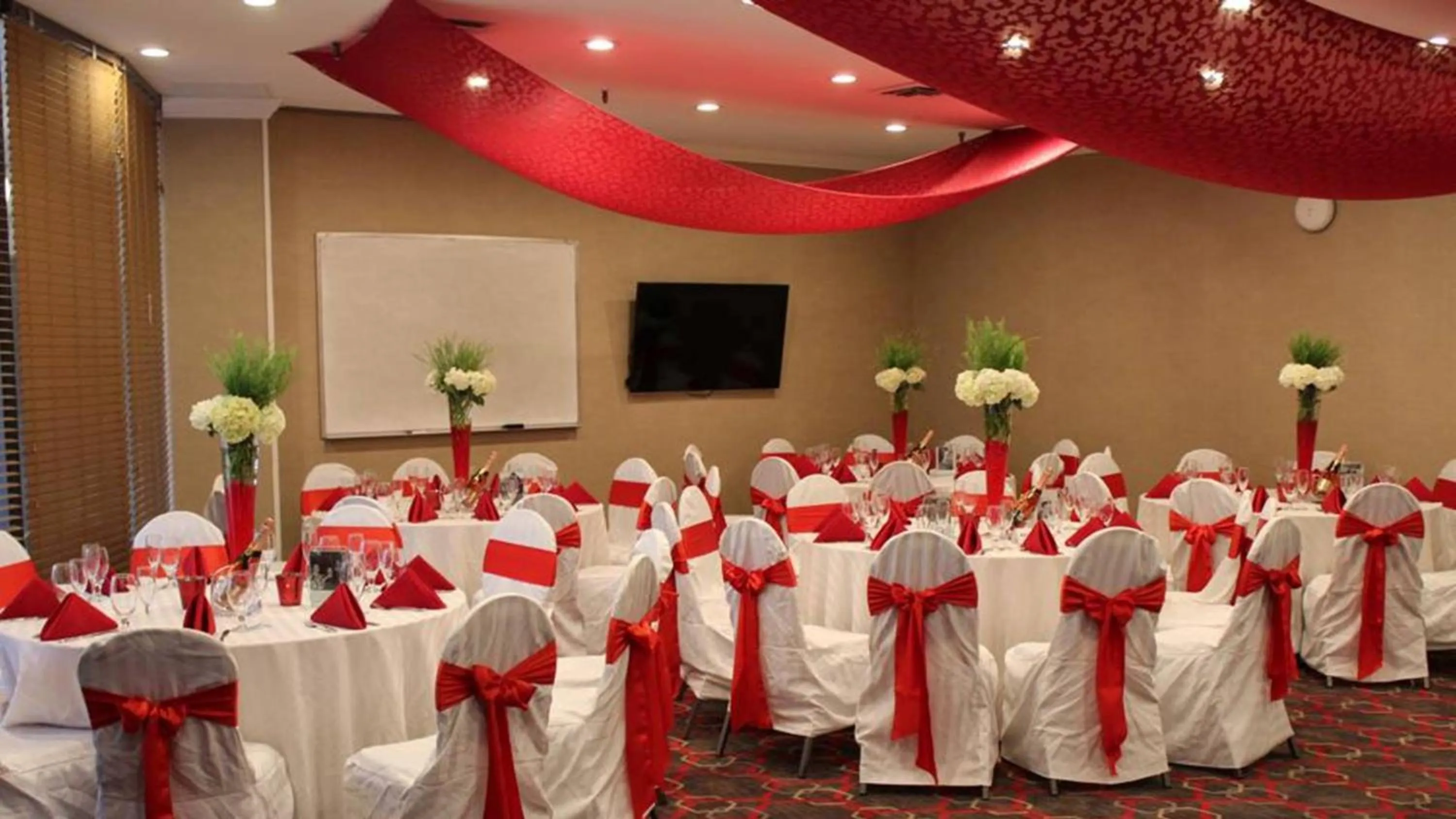 Banquet/Function facilities in Adria Hotel and Conference Center