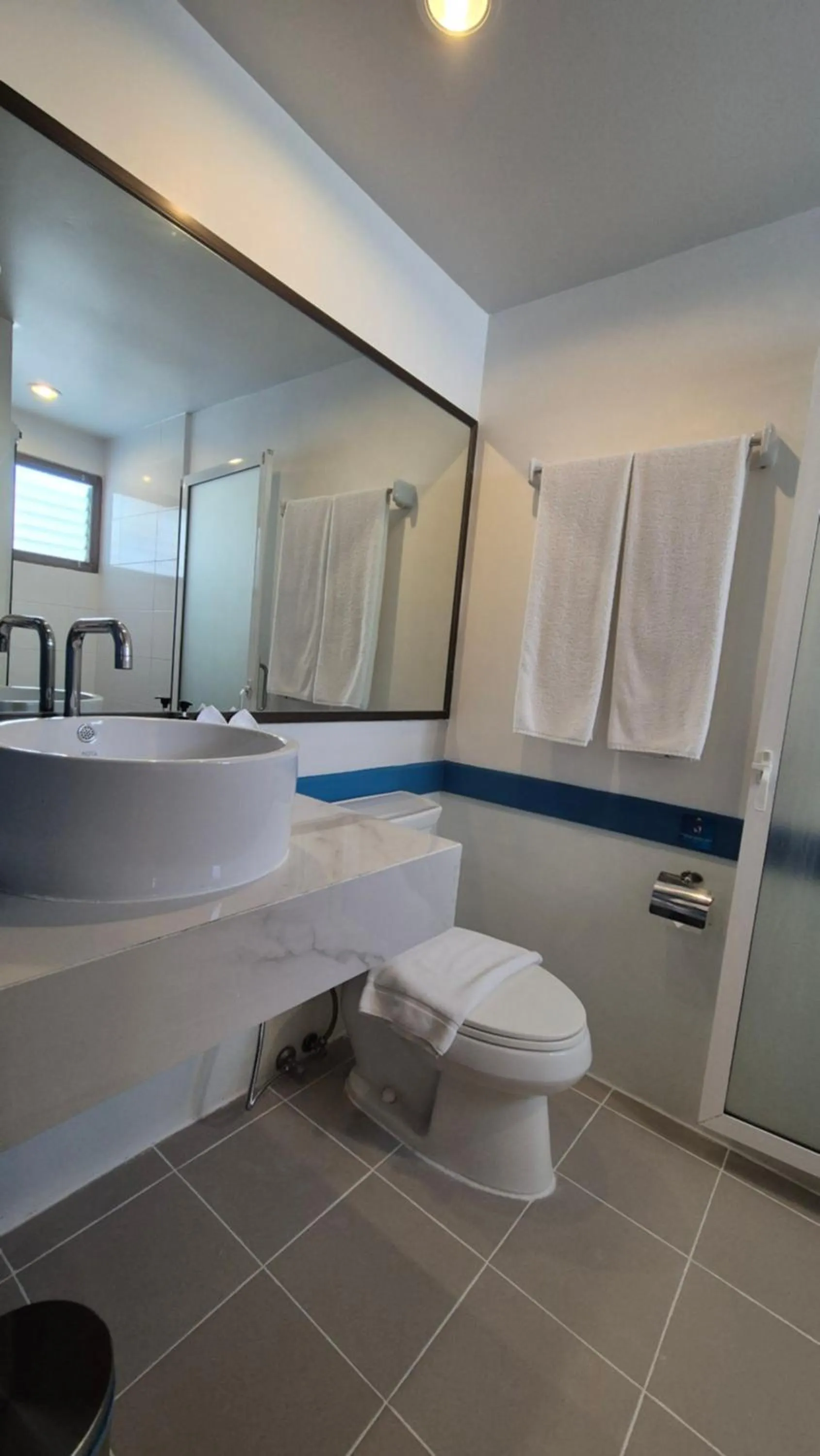 Toilet in Days Inn by Wyndham Patong Beach