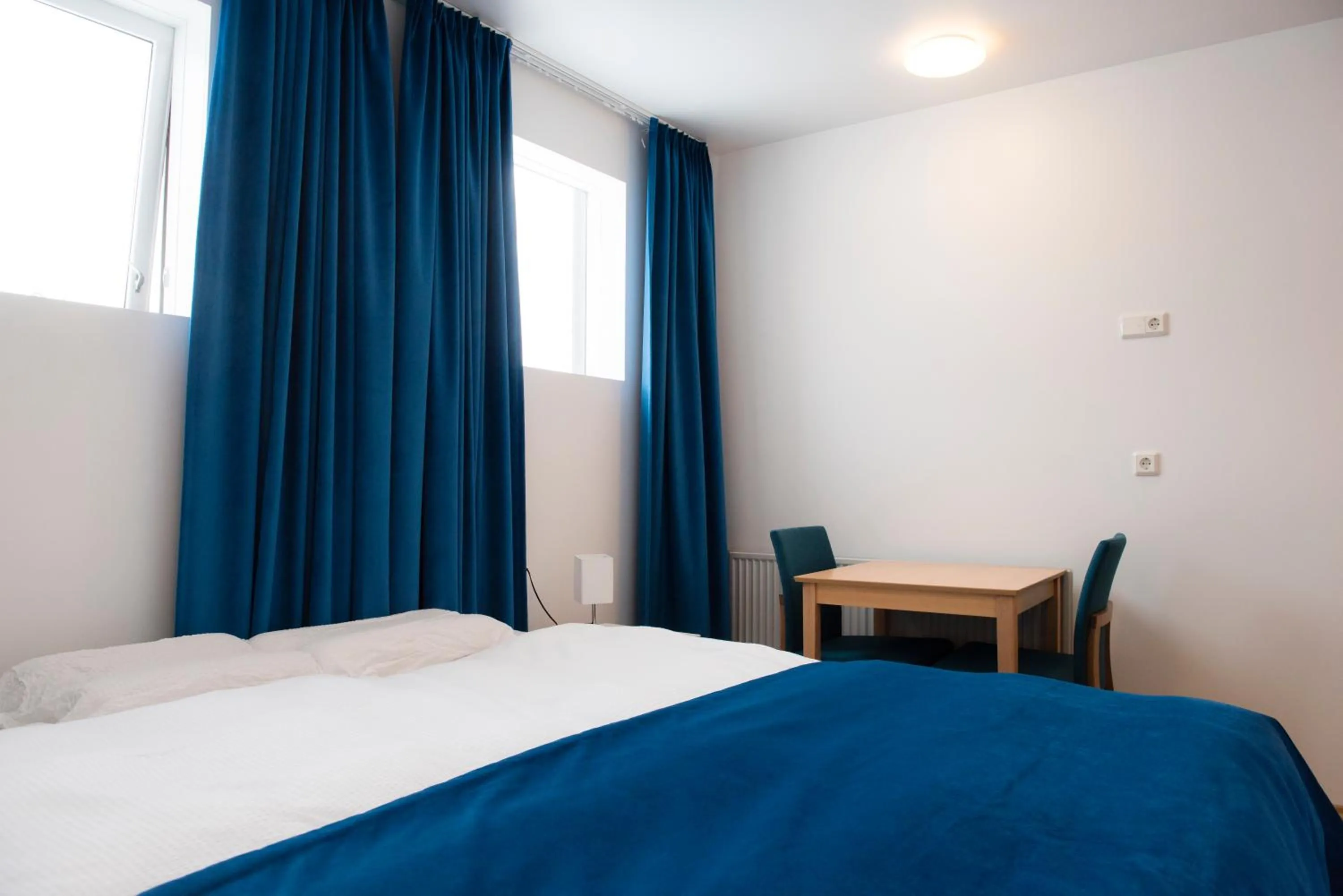 Coffee/tea facilities, Bed in Media Luna Guesthouse