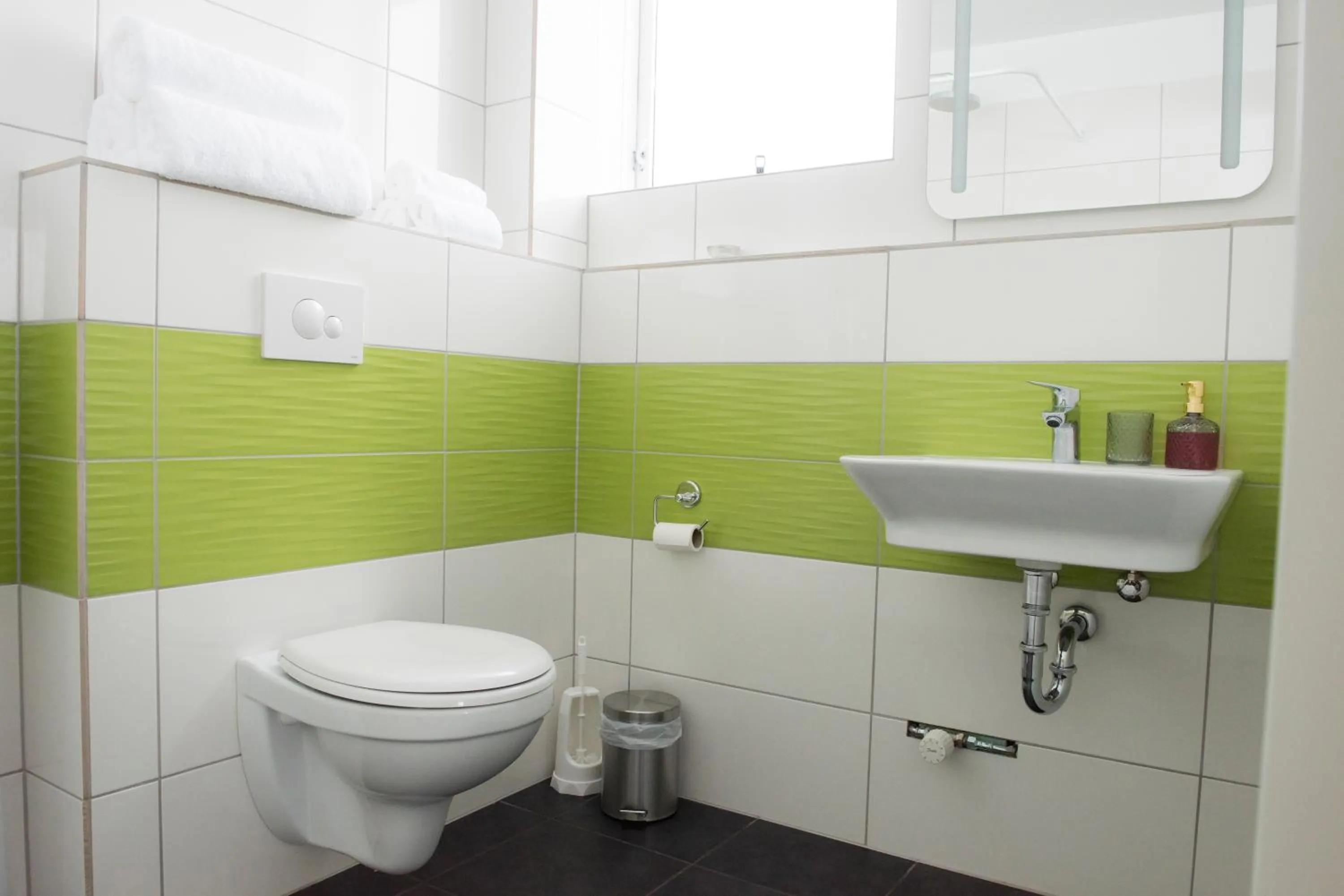 Toilet in Media Luna Guesthouse