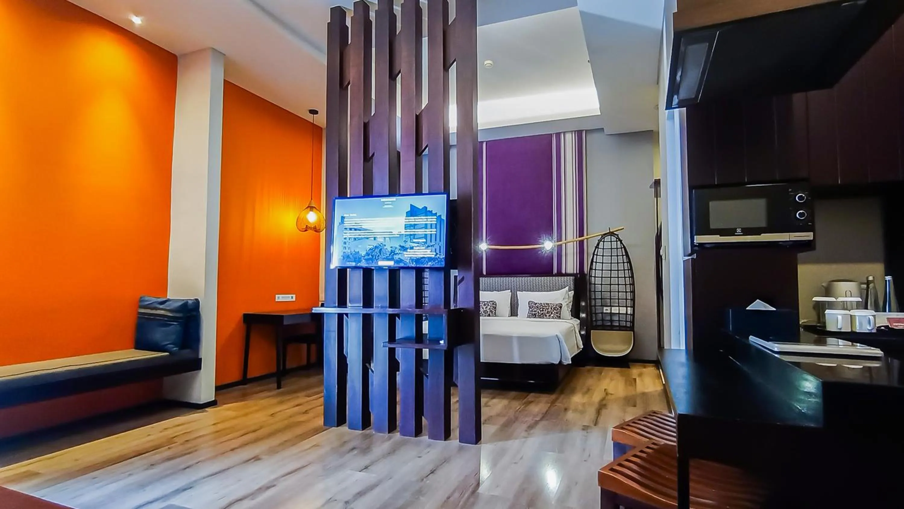 Living room in Mercure Surabaya Grand Mirama