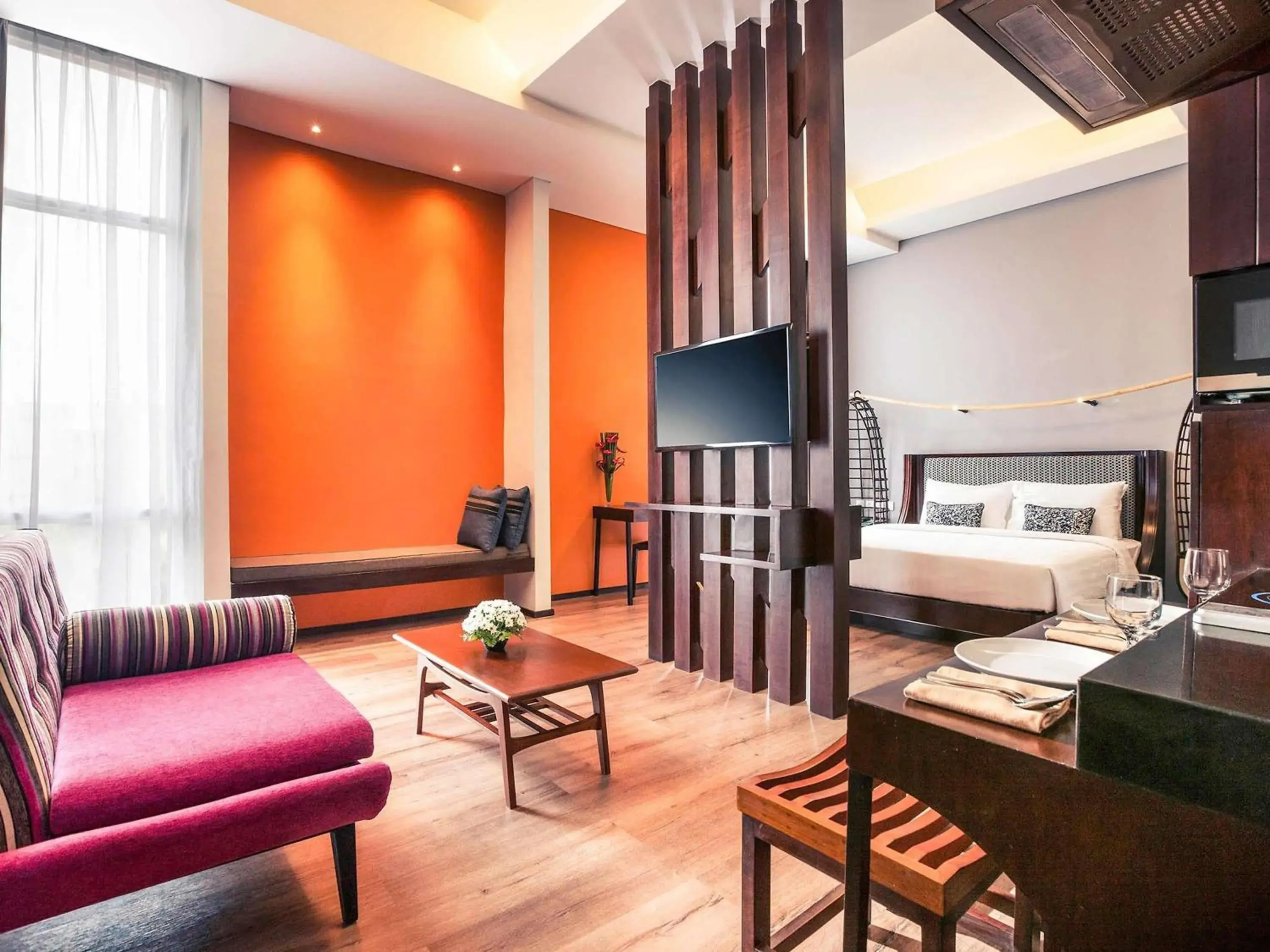 Family King Studio Suite in Mercure Surabaya Grand Mirama Family King Studio Suite in Mercure Surabaya Grand Mirama