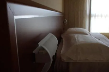 Day, Bed in Hotel Derby