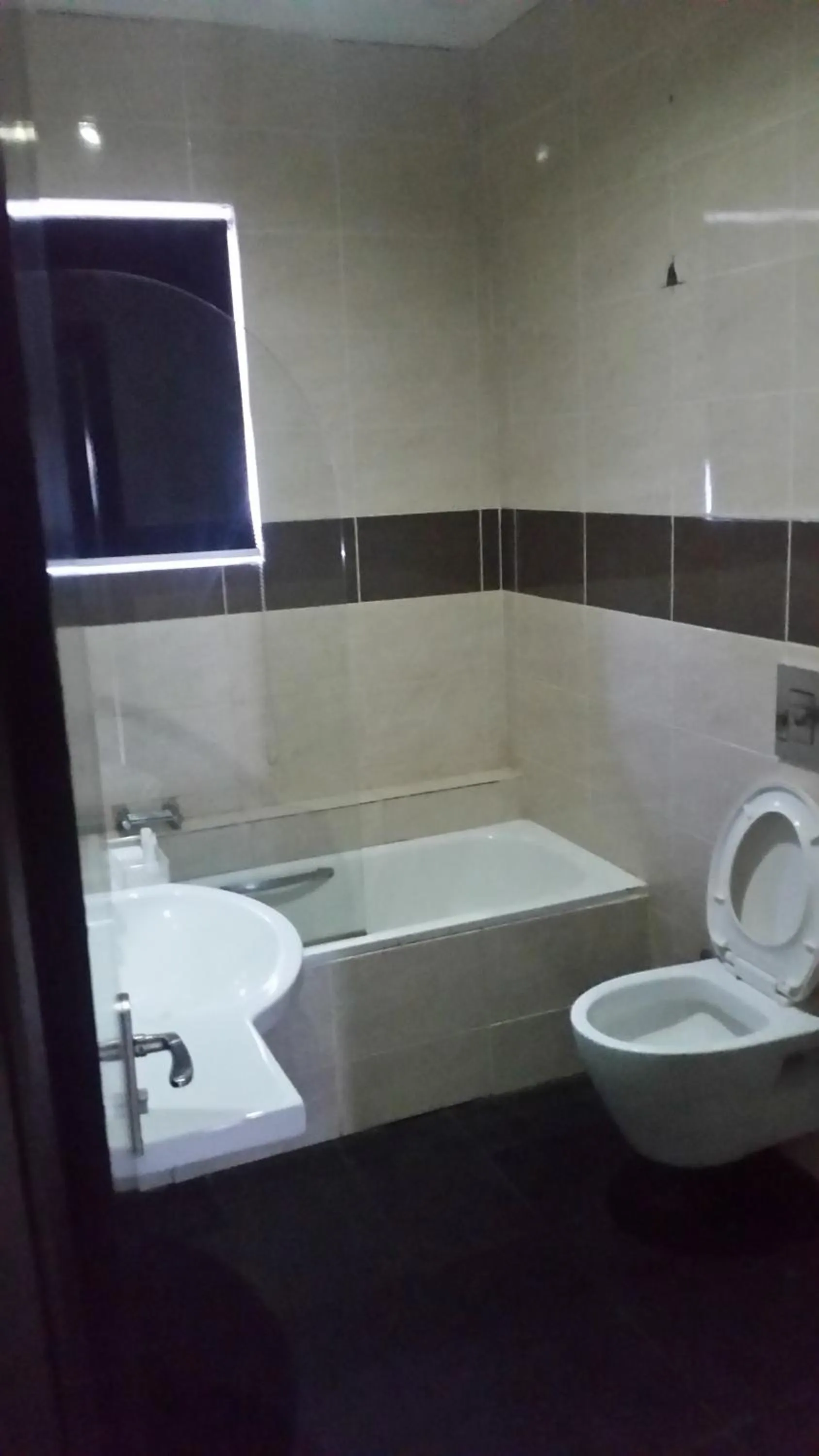 Bathroom in Posh Hotel and Suites Victoria Island
