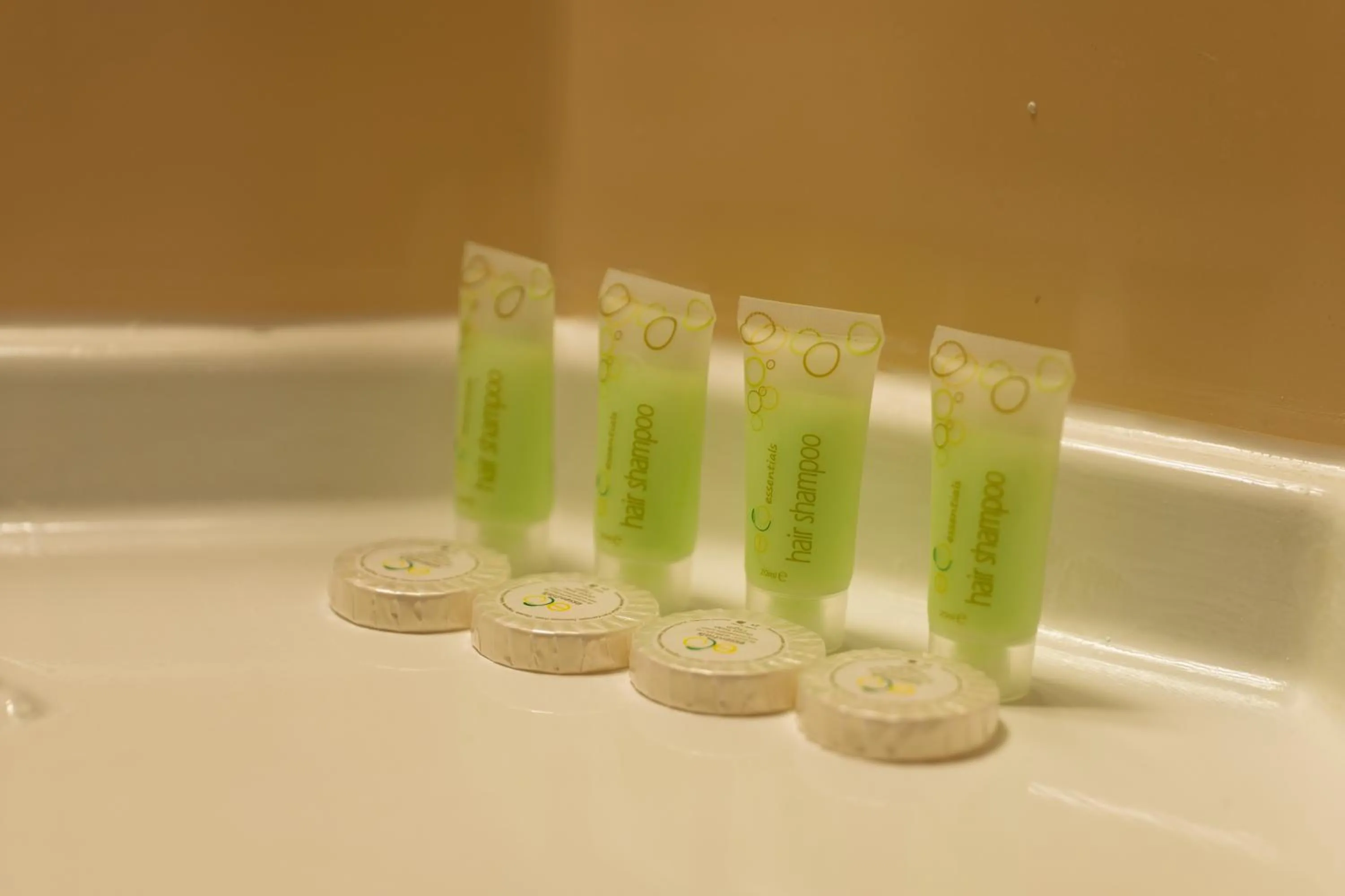 Bathroom in St George Hotel Paddington