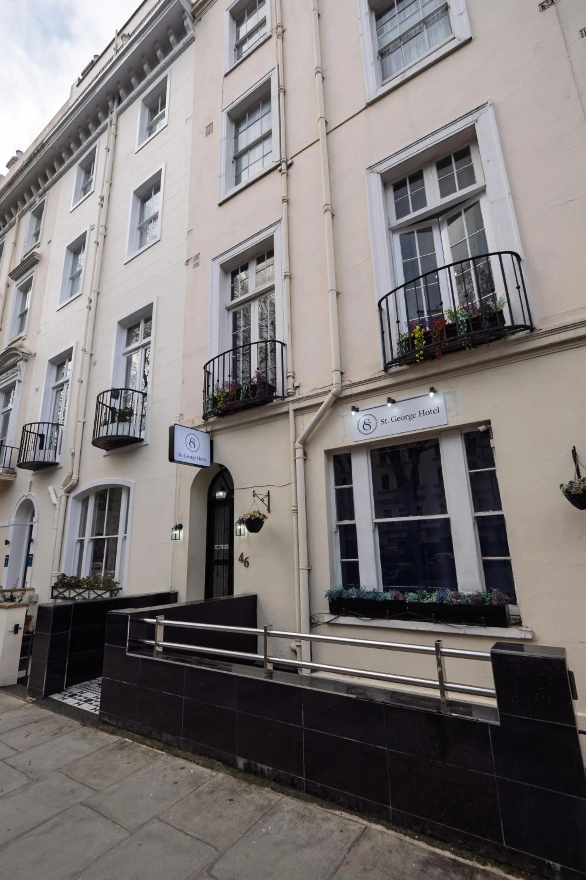 St George Hotel Paddington