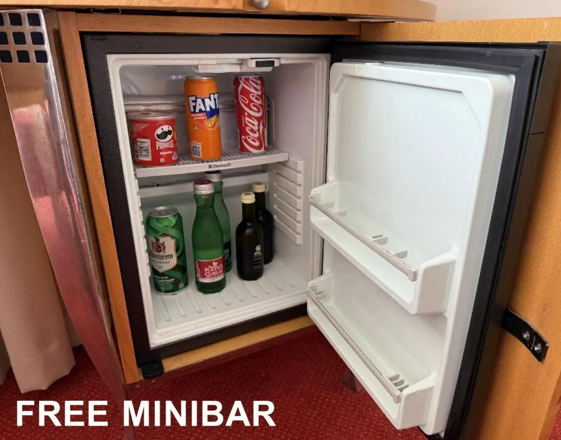minibar in Hotel SET