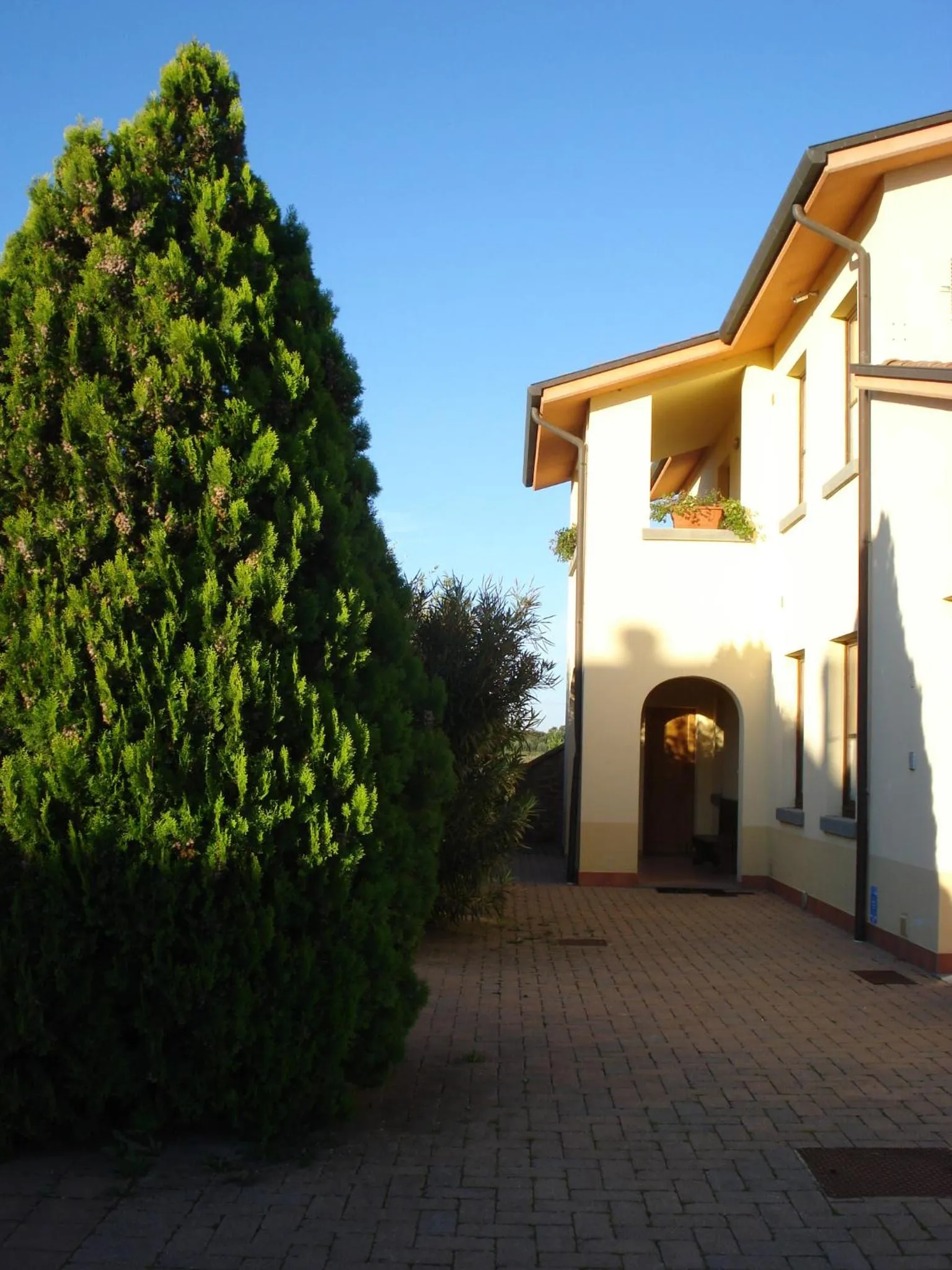 Facade/entrance in Residence Serristori