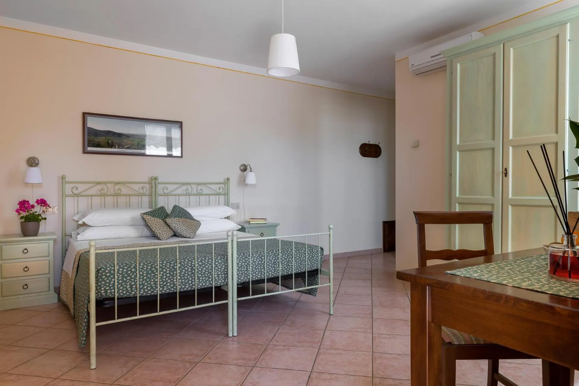 Bed in Residence Serristori