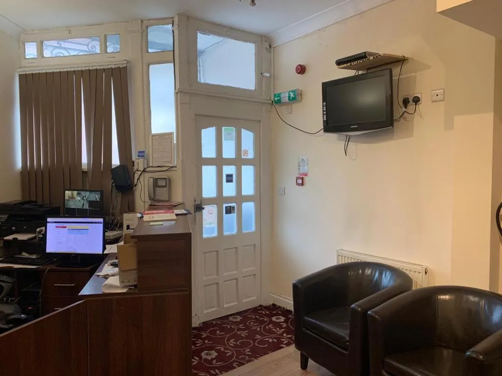 Lobby or reception in City Lodge London