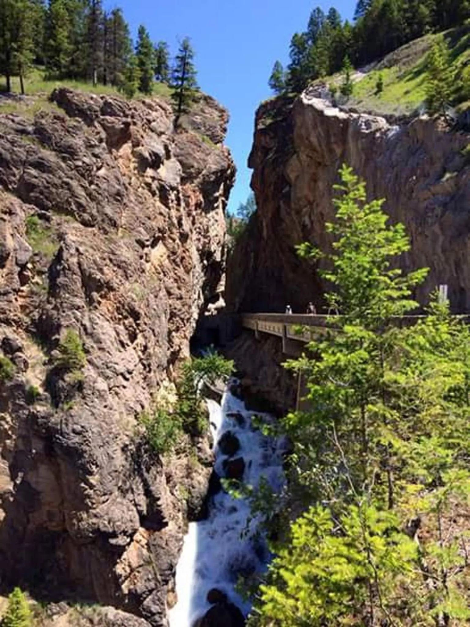 Nearby landmark in Mountain View Radium Condo - Copper Horn Village