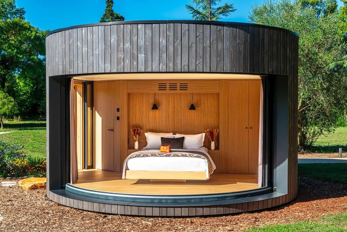 Bed in Château De Massillan