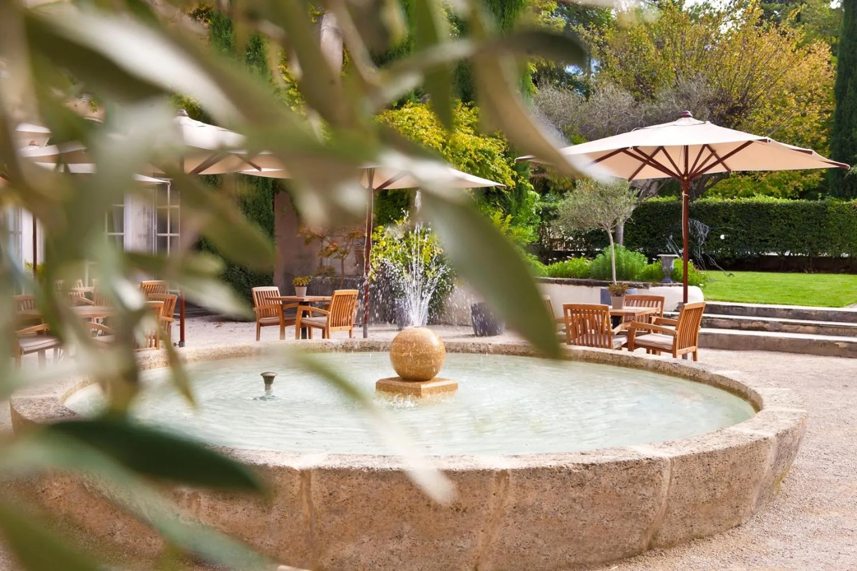 Property building in Château De Massillan