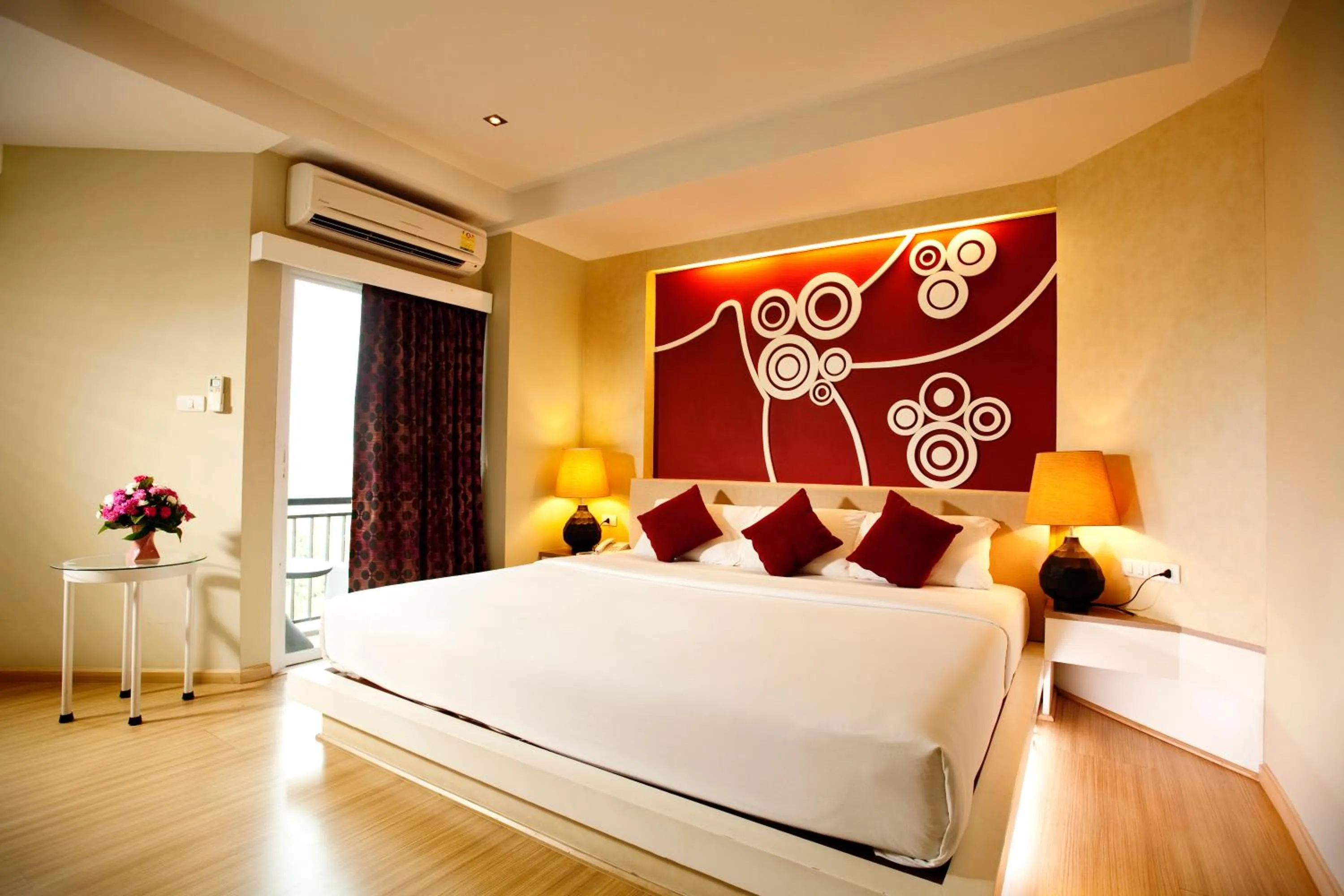 Bed in Lantana Pattaya - SHA Extra Plus
