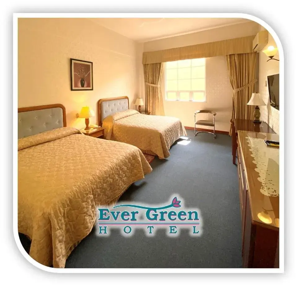 Double Room with Private Bathroom in Ever Green Guatemala Double Room with Private Bathroom in Ever Green Guatemala