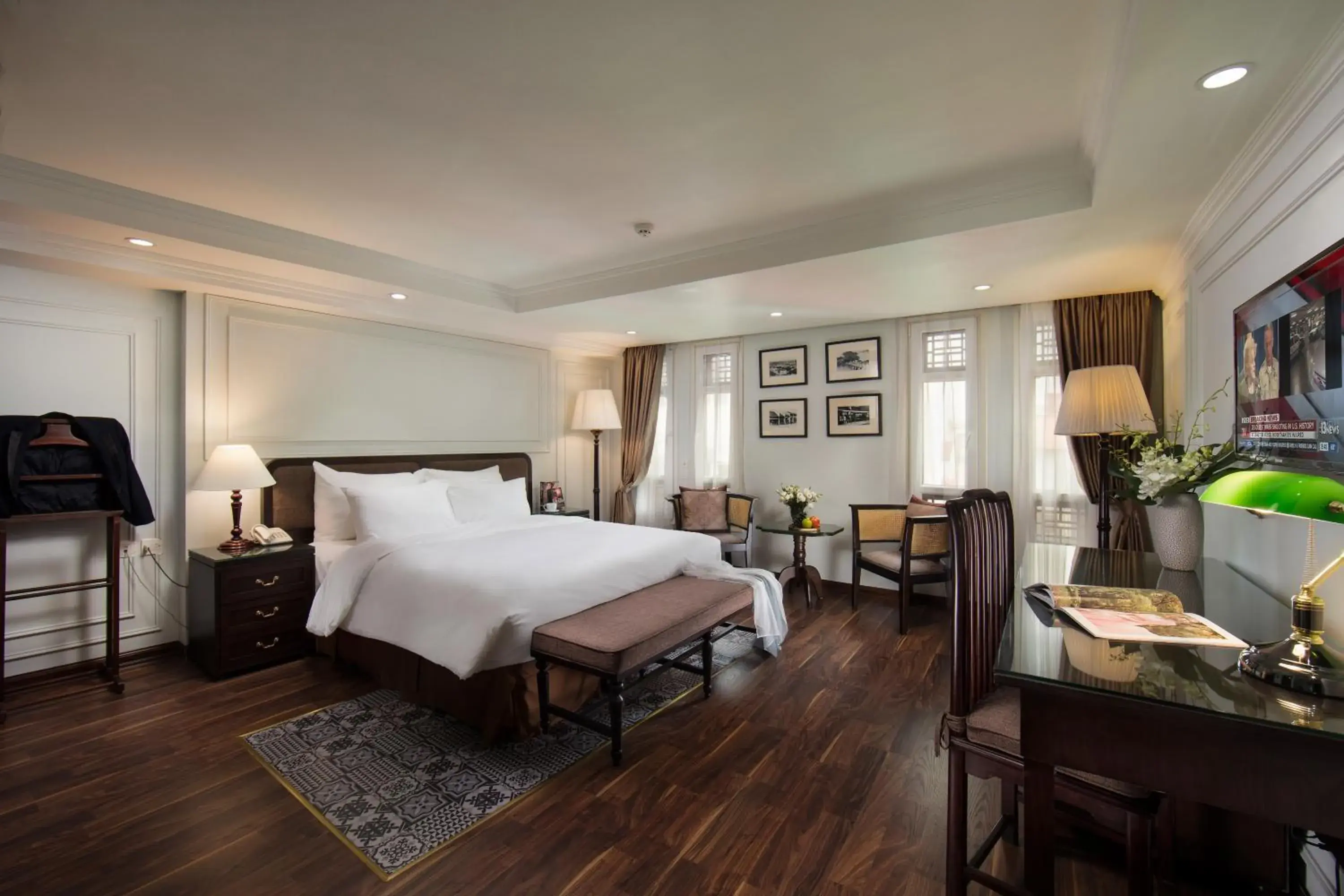 Deluxe Double or Twin Room with City View in Hong Ngoc Dynastie Boutique Hotel & Spa Deluxe Double or Twin Room with City View in Hong Ngoc Dynastie Boutique Hotel & Spa
