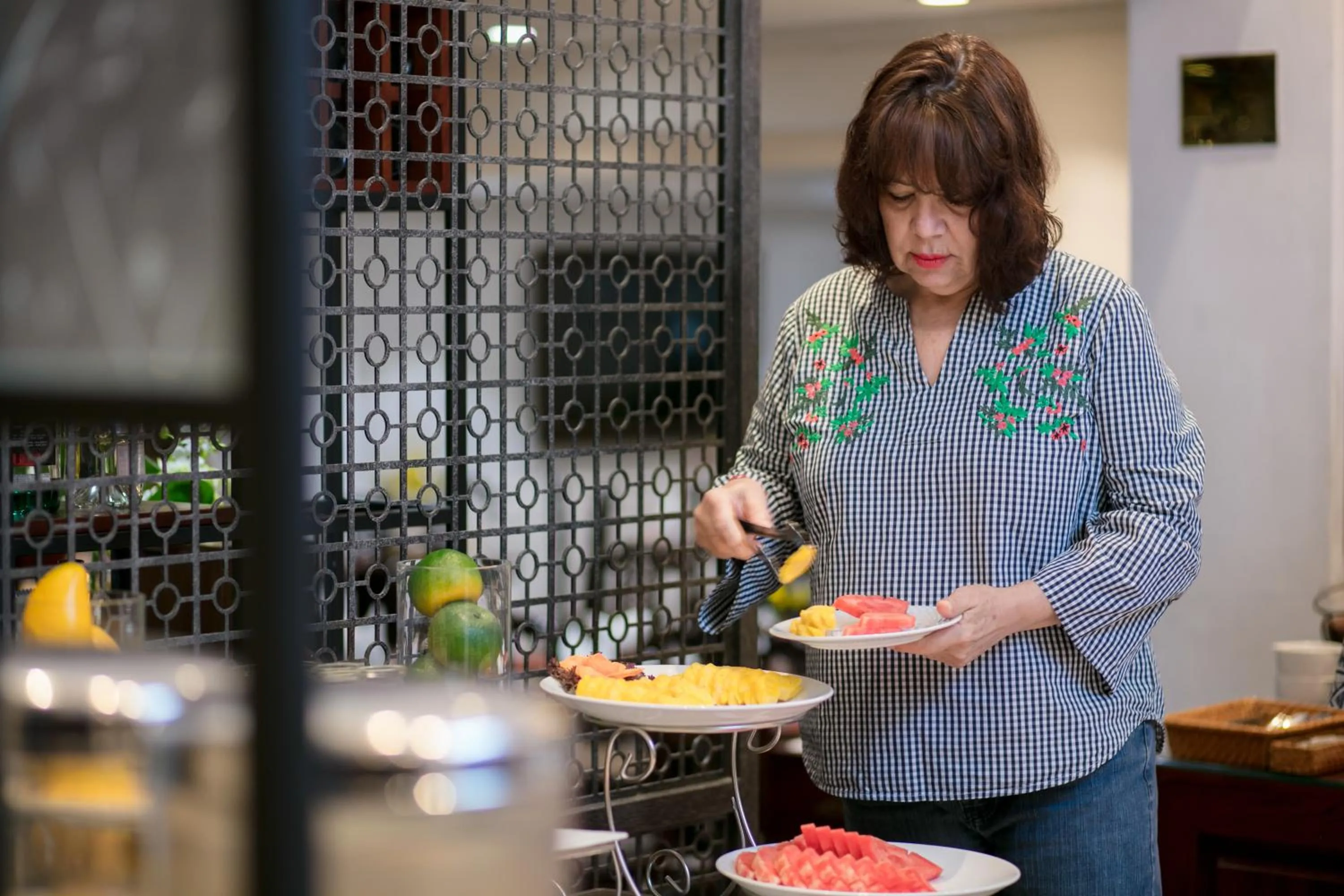 Guests in Hong Ngoc Dynastie Boutique Hotel & Spa