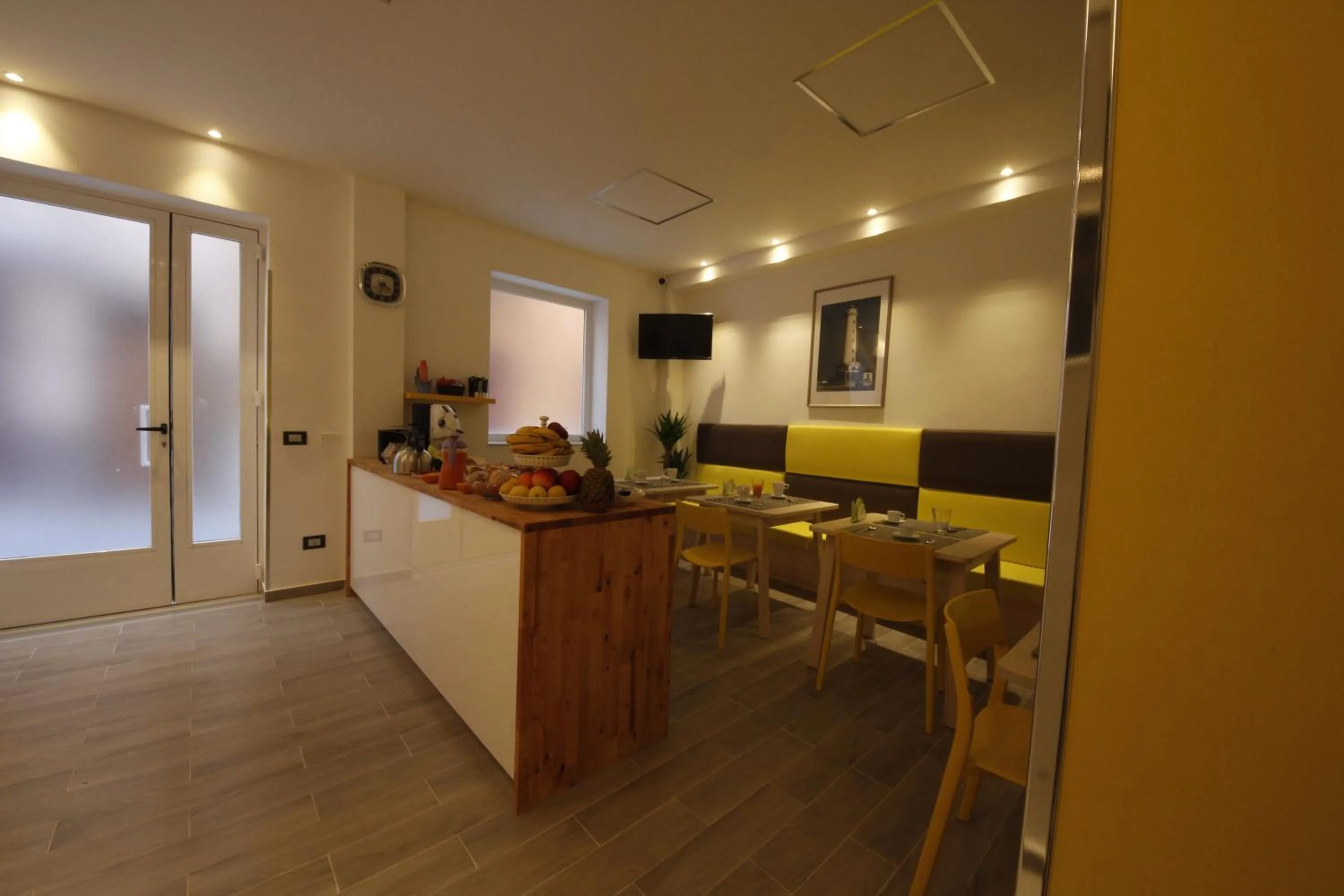 Buffet breakfast in NicaDomus B&B