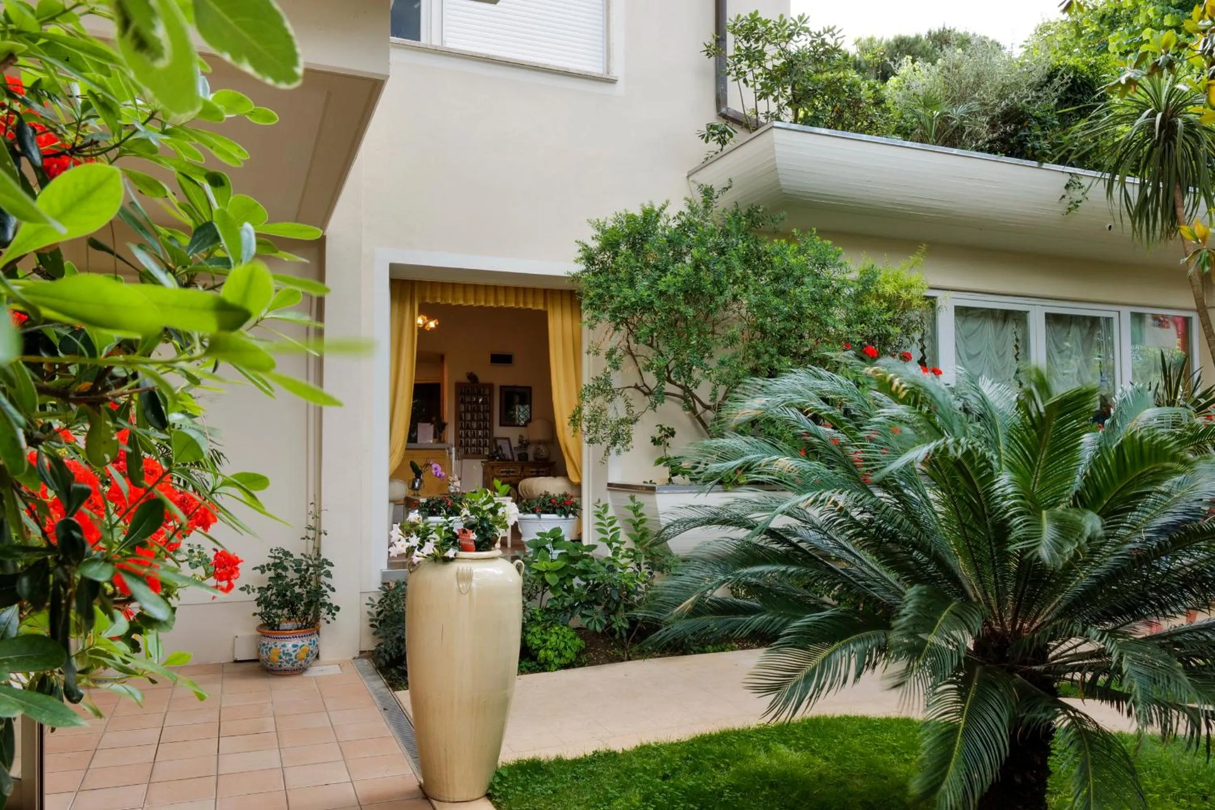 Patio in Hotel Sylvia