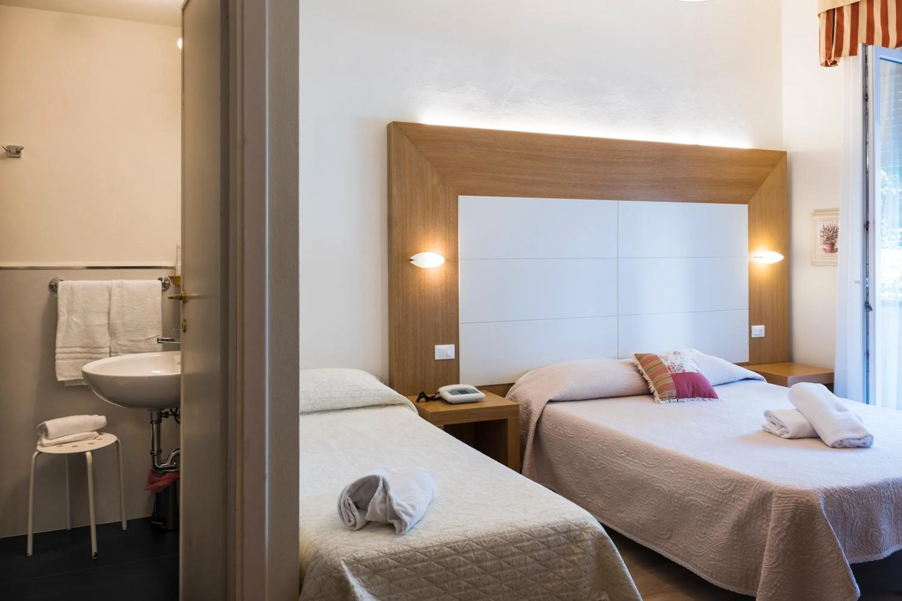 Bedroom, Bed in Hotel Sylvia