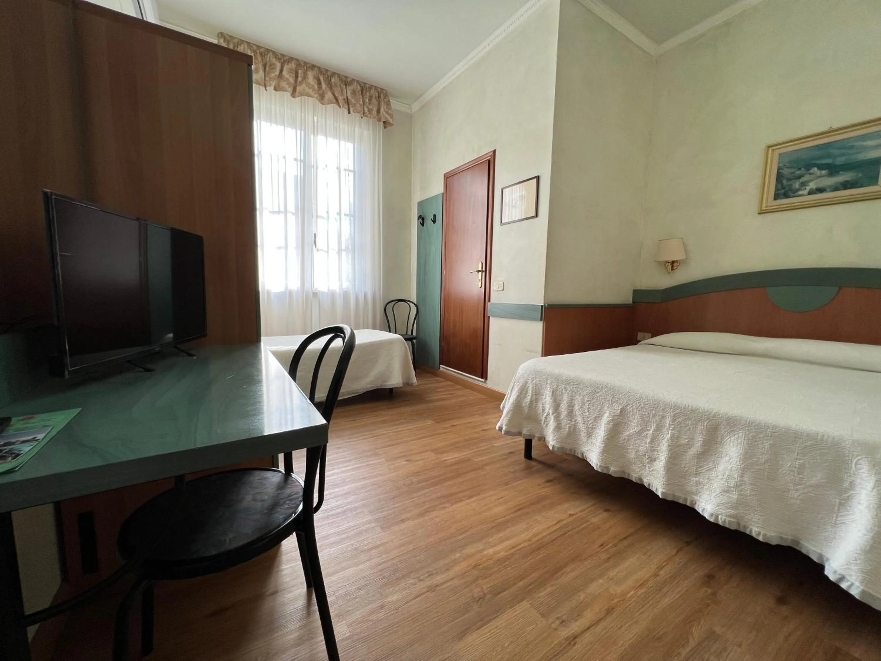 Photo of the whole room, Bed in Hotel Villa Primavera