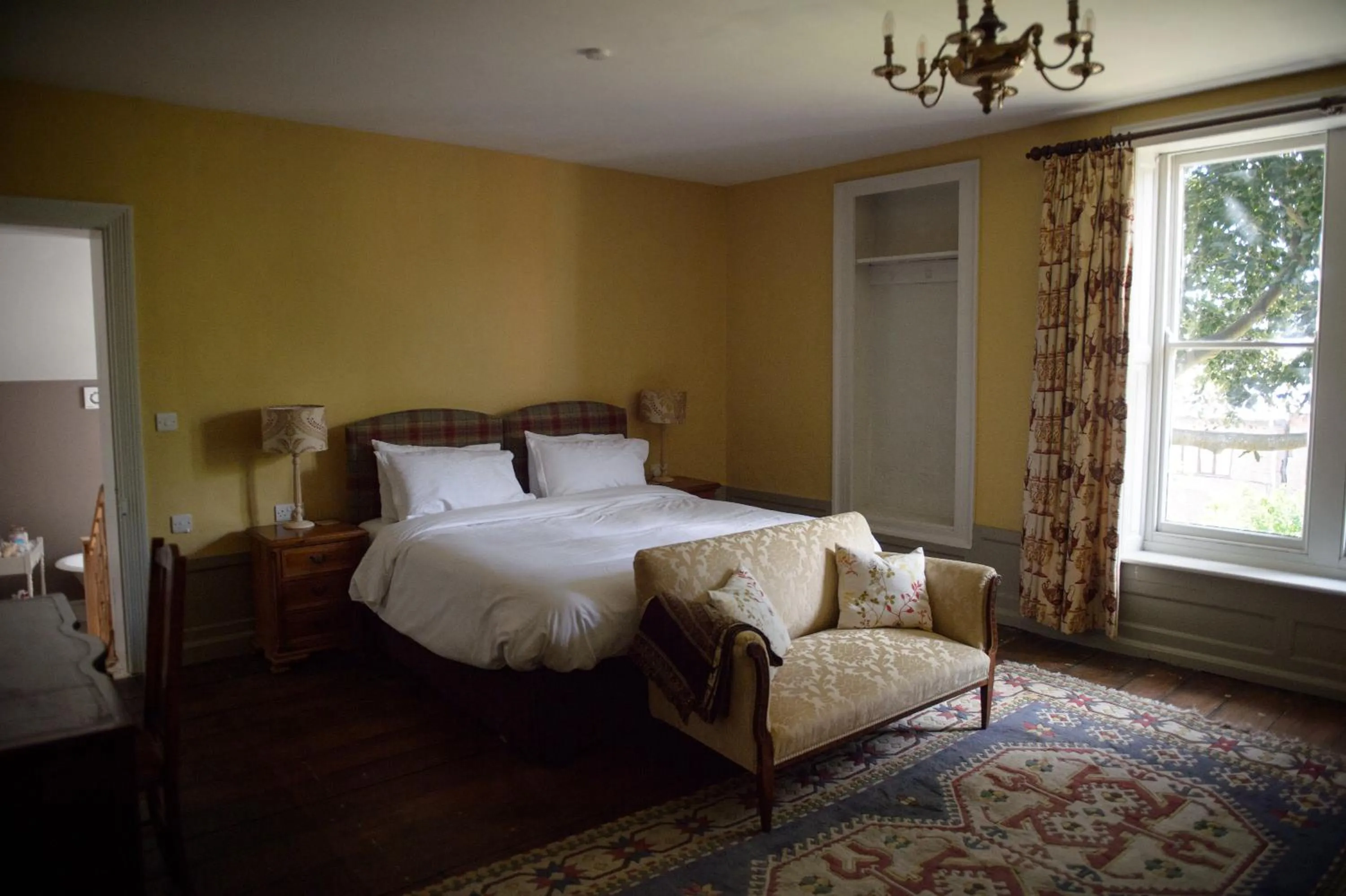 Photo of the whole room in Bank House B&B