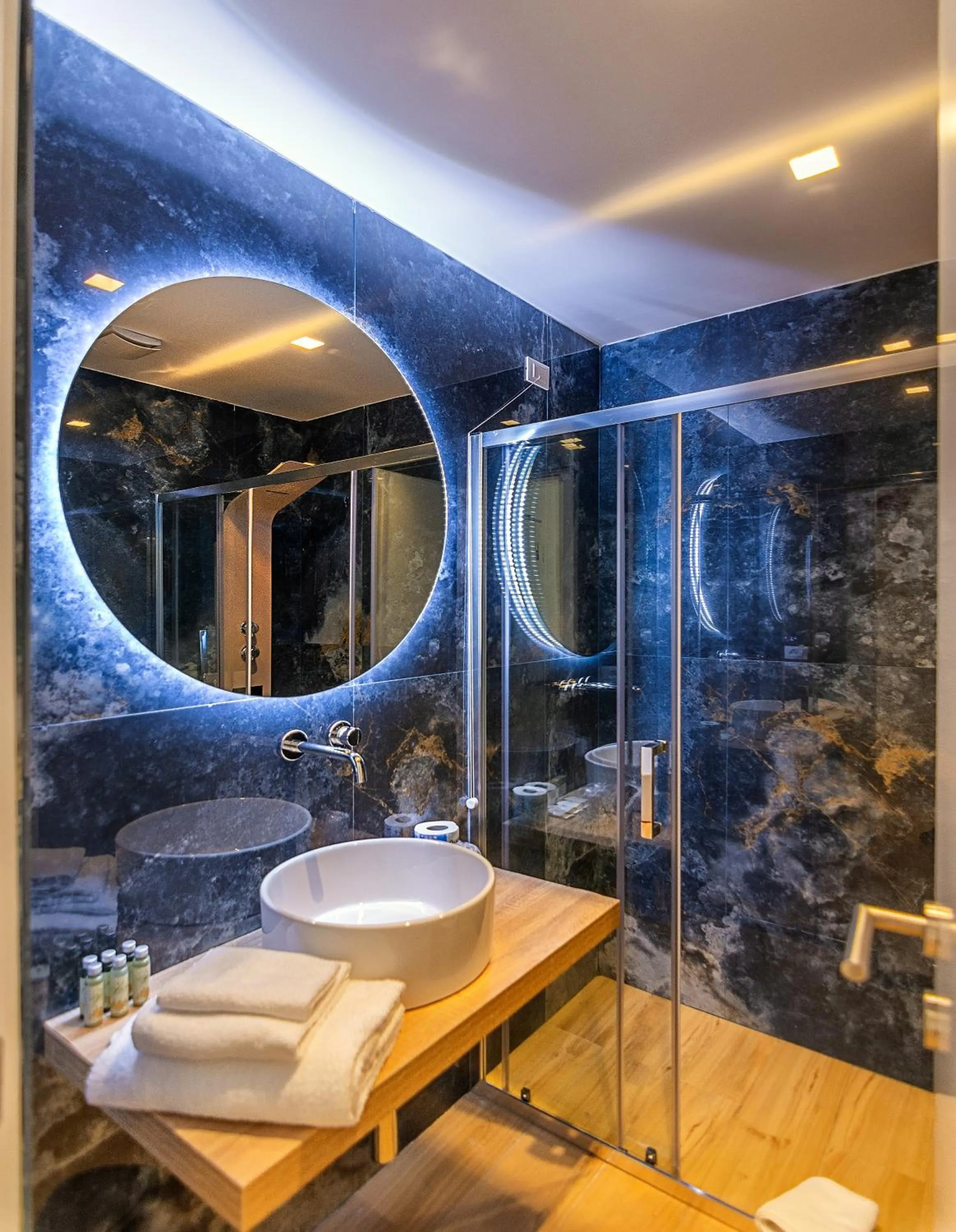 Bathroom in Hotel Tirreno