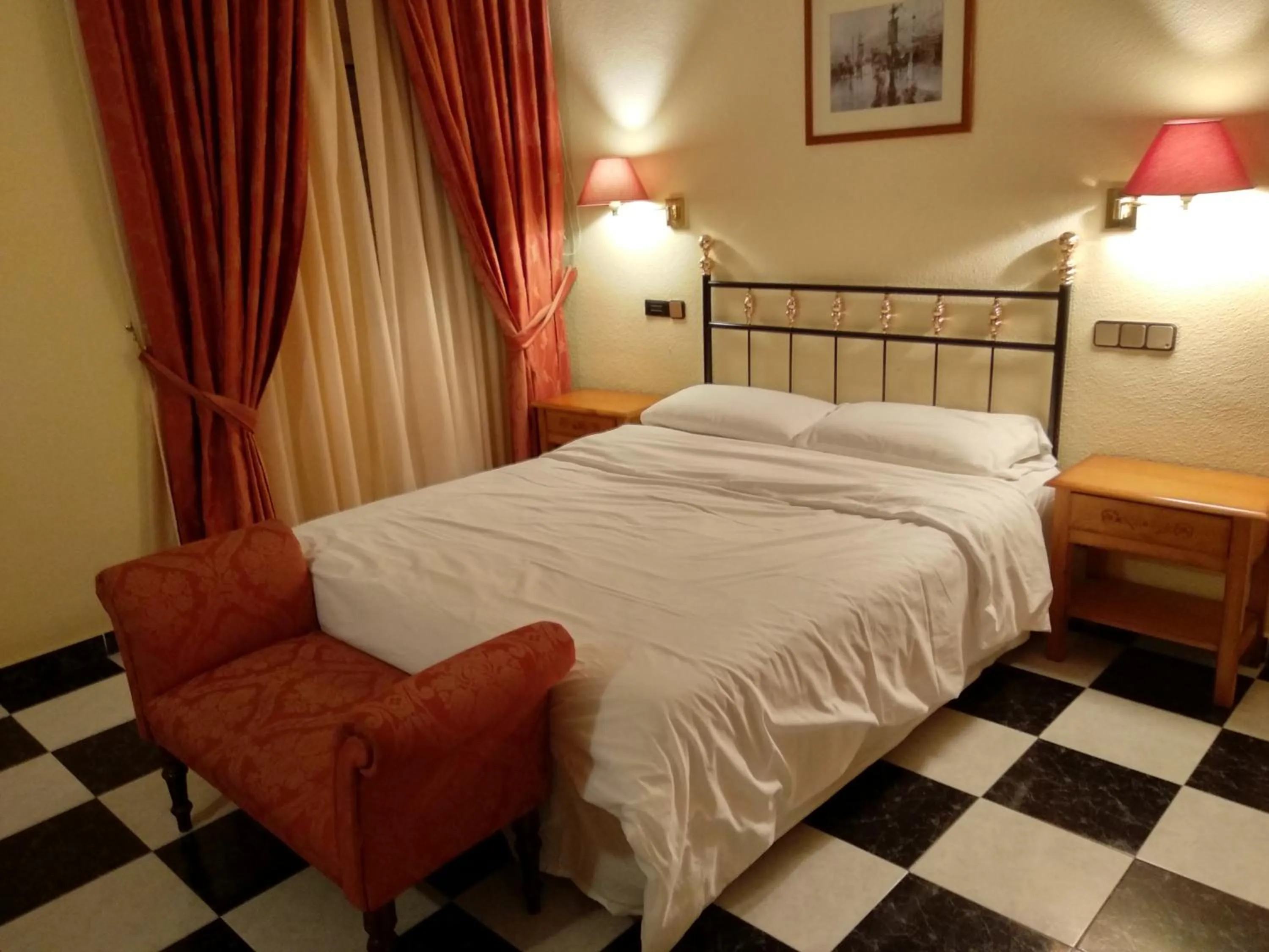 Bed in Hotel Sierra Oriente