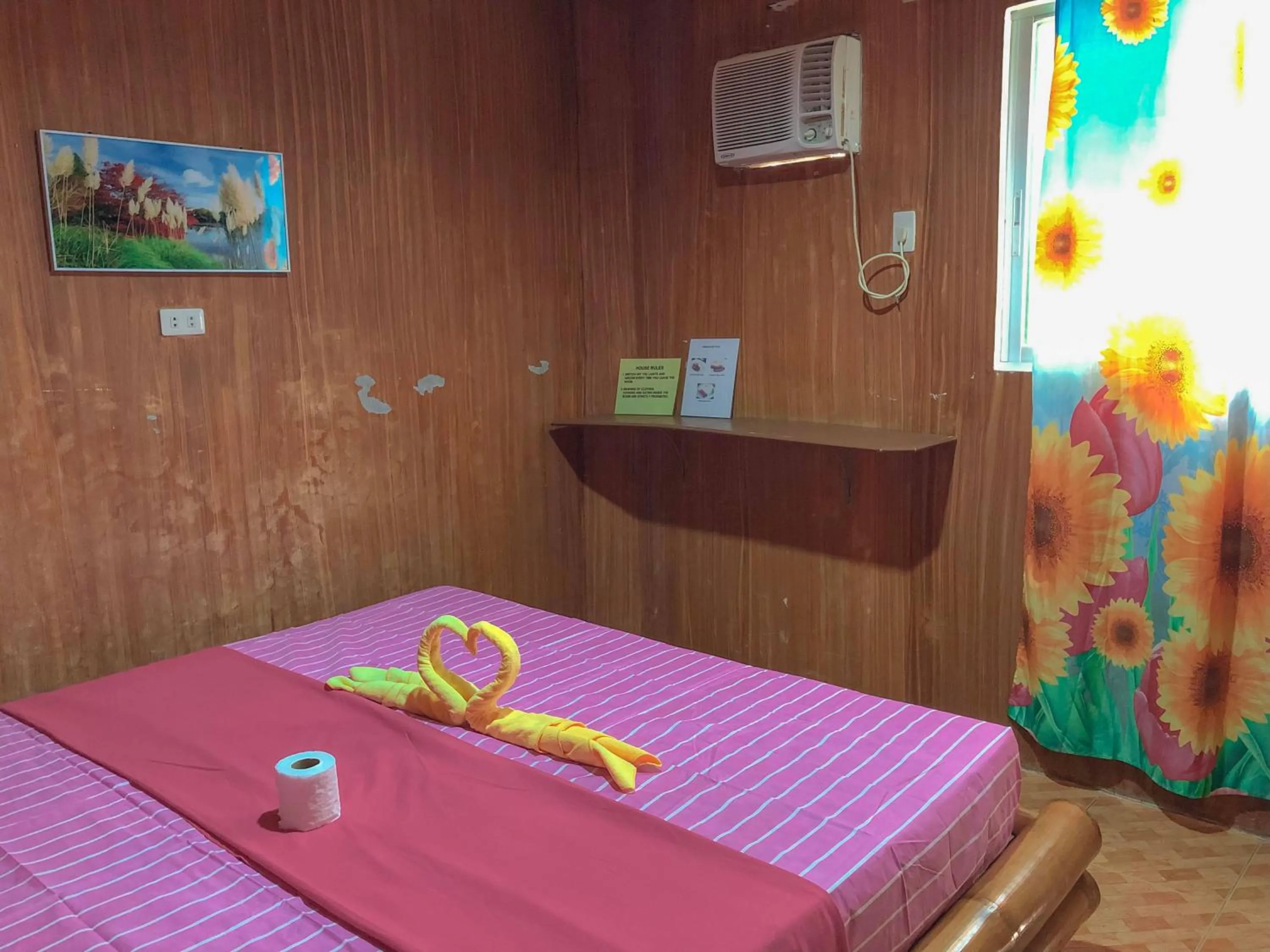 Bedroom, Bed in Ging Ging Homes Alona Beach